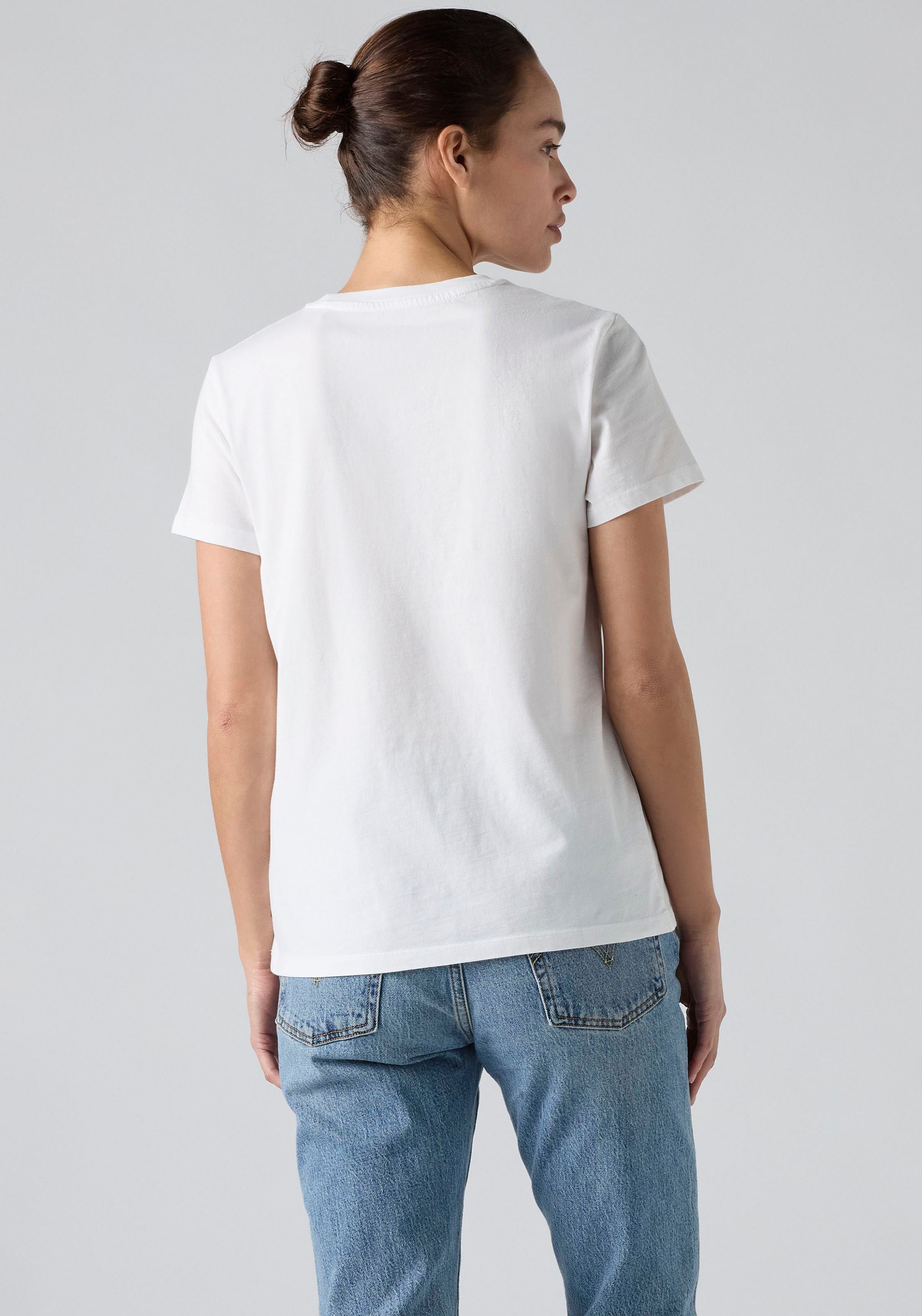 Levi's® Rundhalsshirt »THE PERFECT TEE« mit Logo im Metallic-Holo Print
