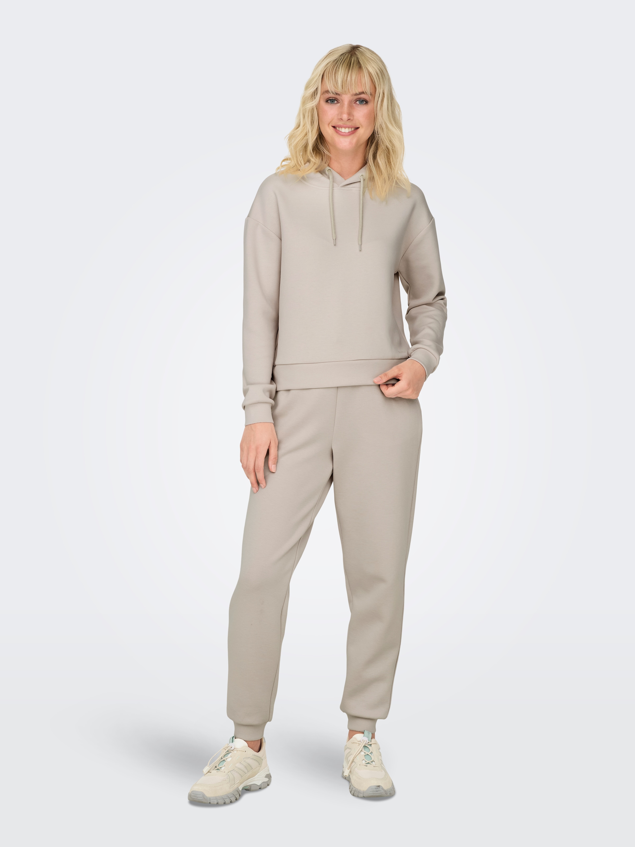 ONLY Play Kapuzensweatshirt »ONPLOUNGE LS HOOD SWEAT - NOOS«
