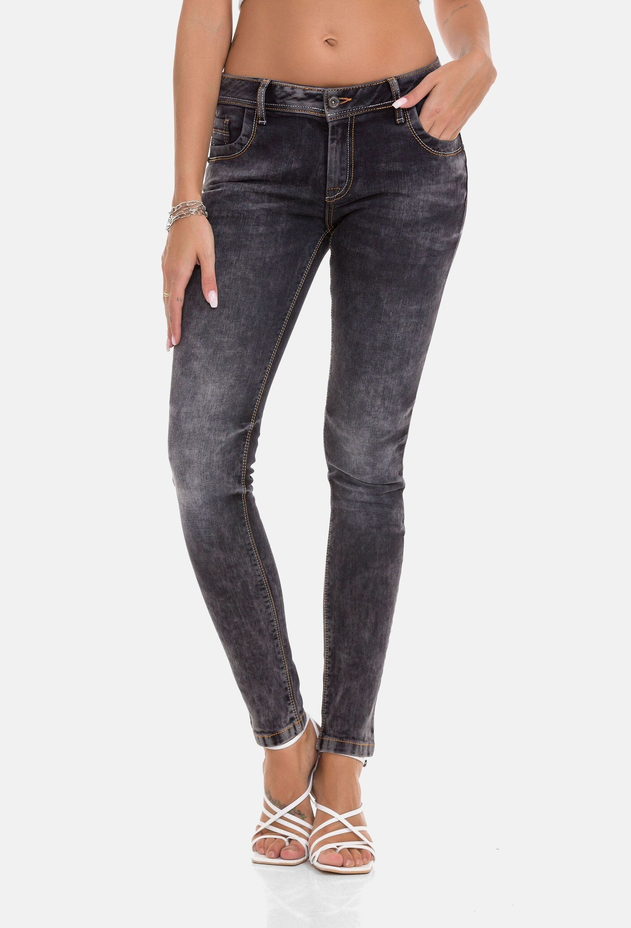 Cipo & Baxx Slim-fit-Jeans »Cipo & Baxx Jeans« im Used-Look, WD443
