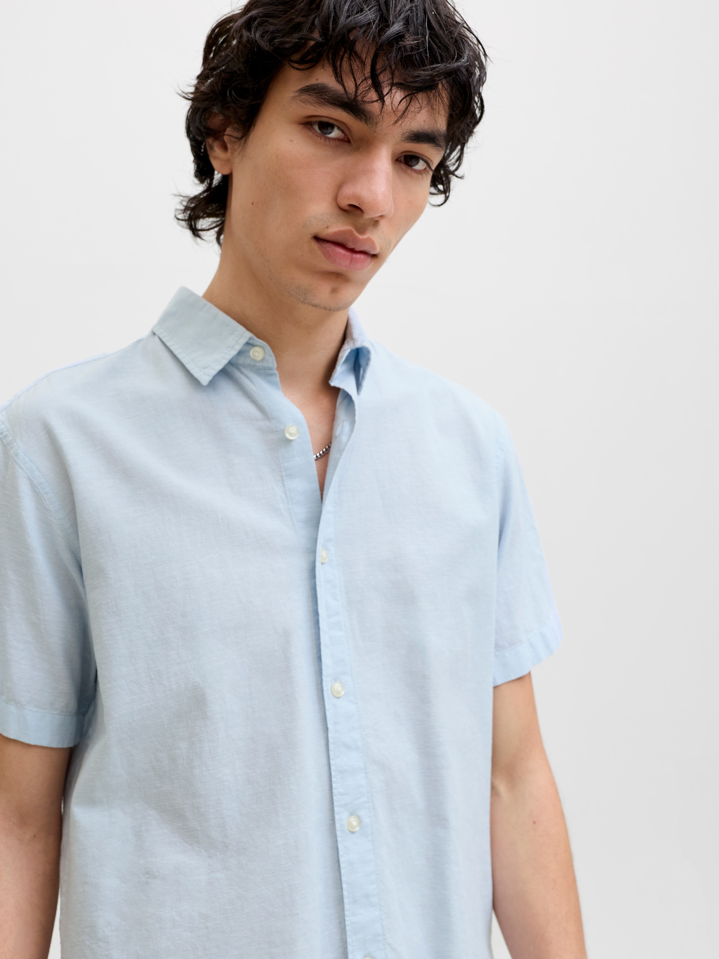 Jack & Jones Kurzarmhemd »JJEBREEZE LINEN BLEND SHIRT S/S SN« mit Leinen