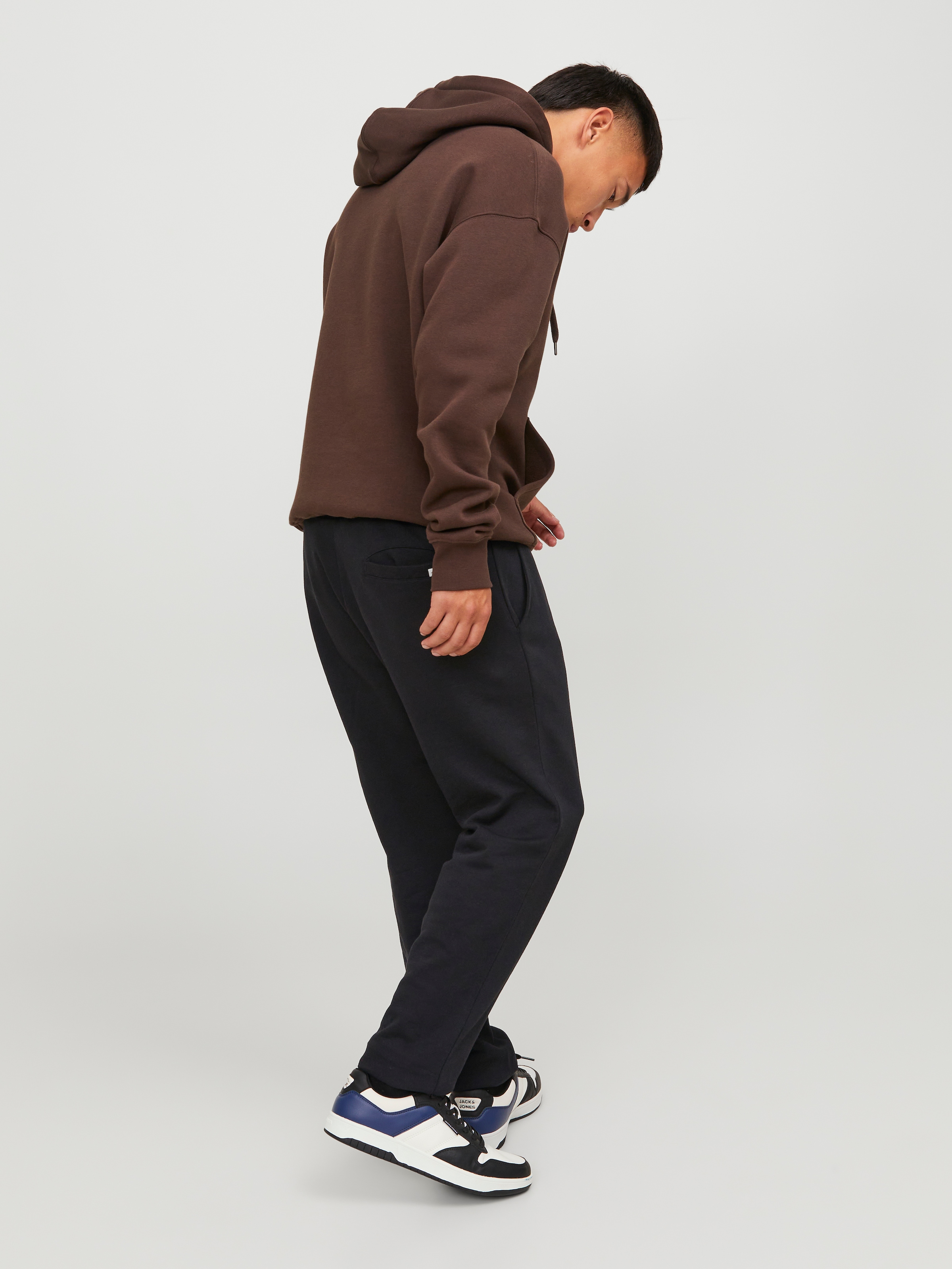 Jack & Jones Sweathose »JPSTGORDON Jogpants mit Kordelzug und bequemem Schnitt«  unifarben, modisch, bequem, Baumwolle