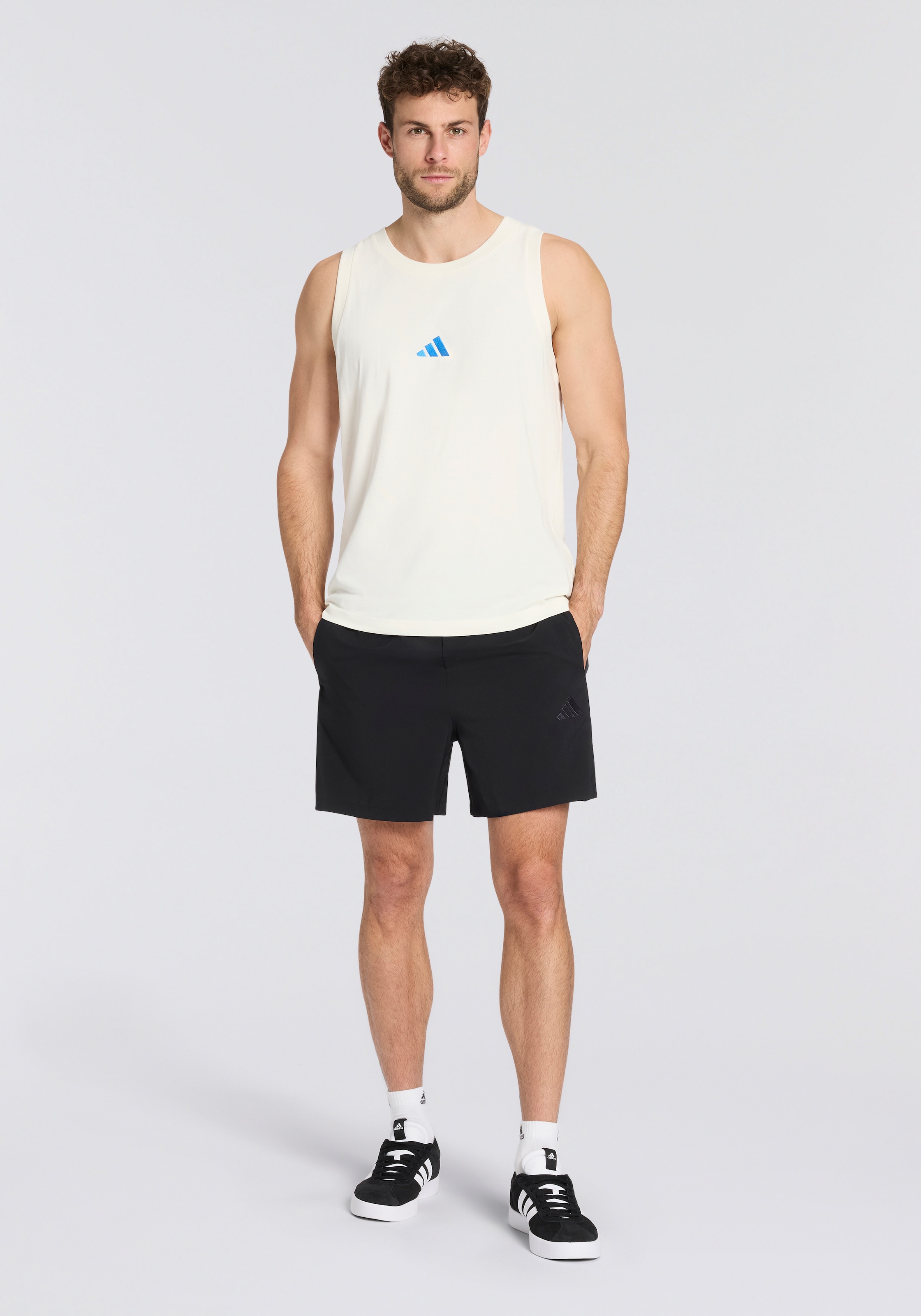 adidas Sportswear Tanktop »M SL TANK« ohne Verschluss, aus Baumwolle, mit Rundhalsausschnitt