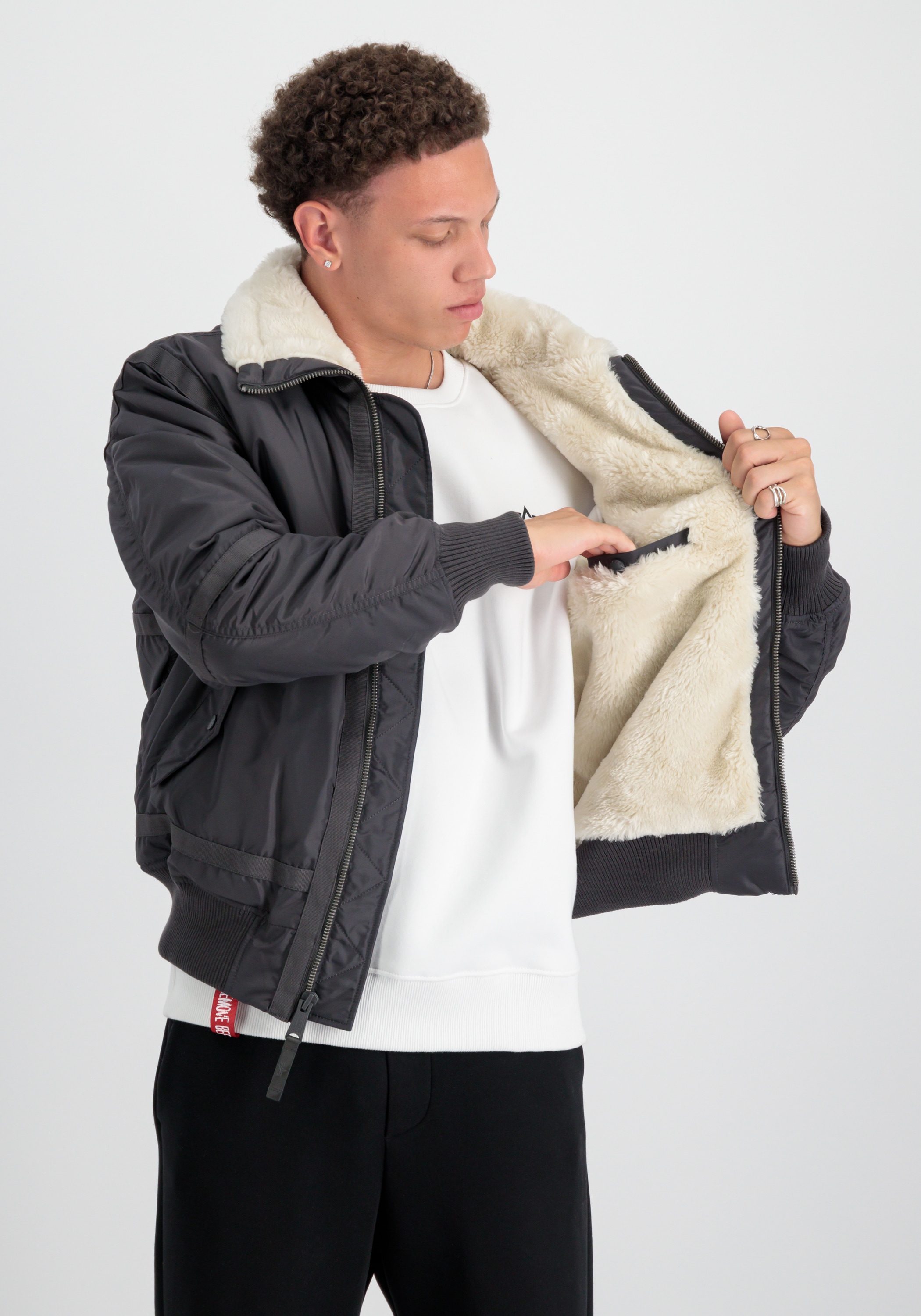 Alpha Industries Bomberjacke »B-15 III TT Two Tone Bomberjacke«