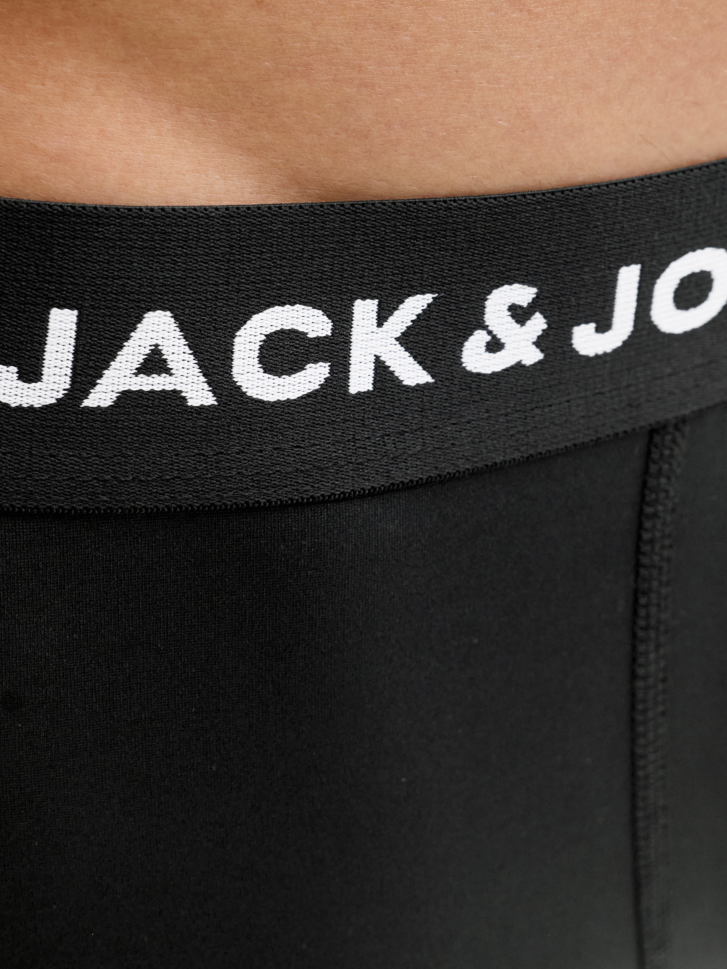 Jack & Jones Boxershorts »JACBASE Microfiber mit Gummibund, perfekter Passform, im 3er-Pack« Packung, 3er-Pack, 3 Stk. eng anliegend, Single Jersey, Polyester