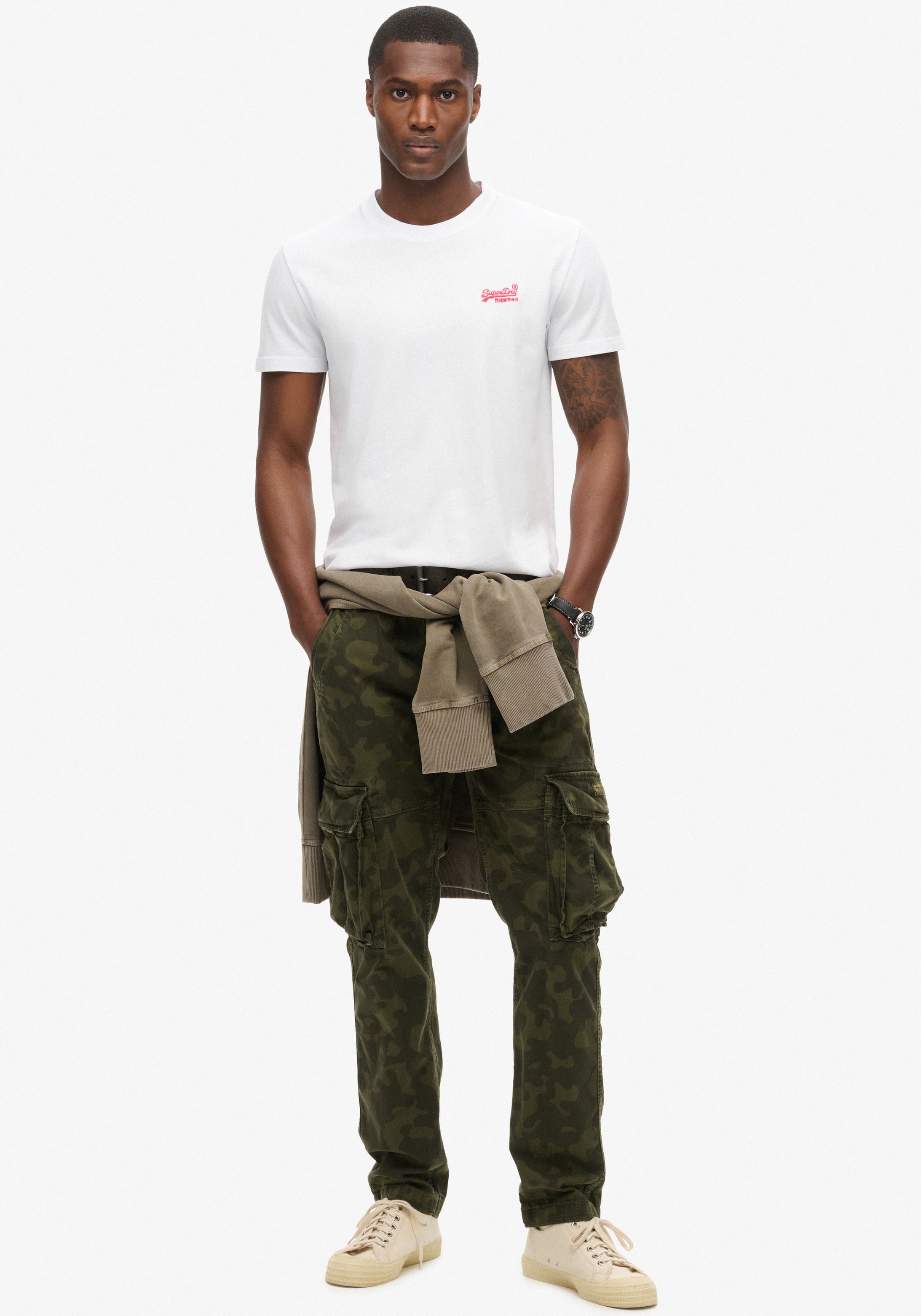 Superdry Rundhalsshirt »ESSENTIAL LOGO EMB TEE«