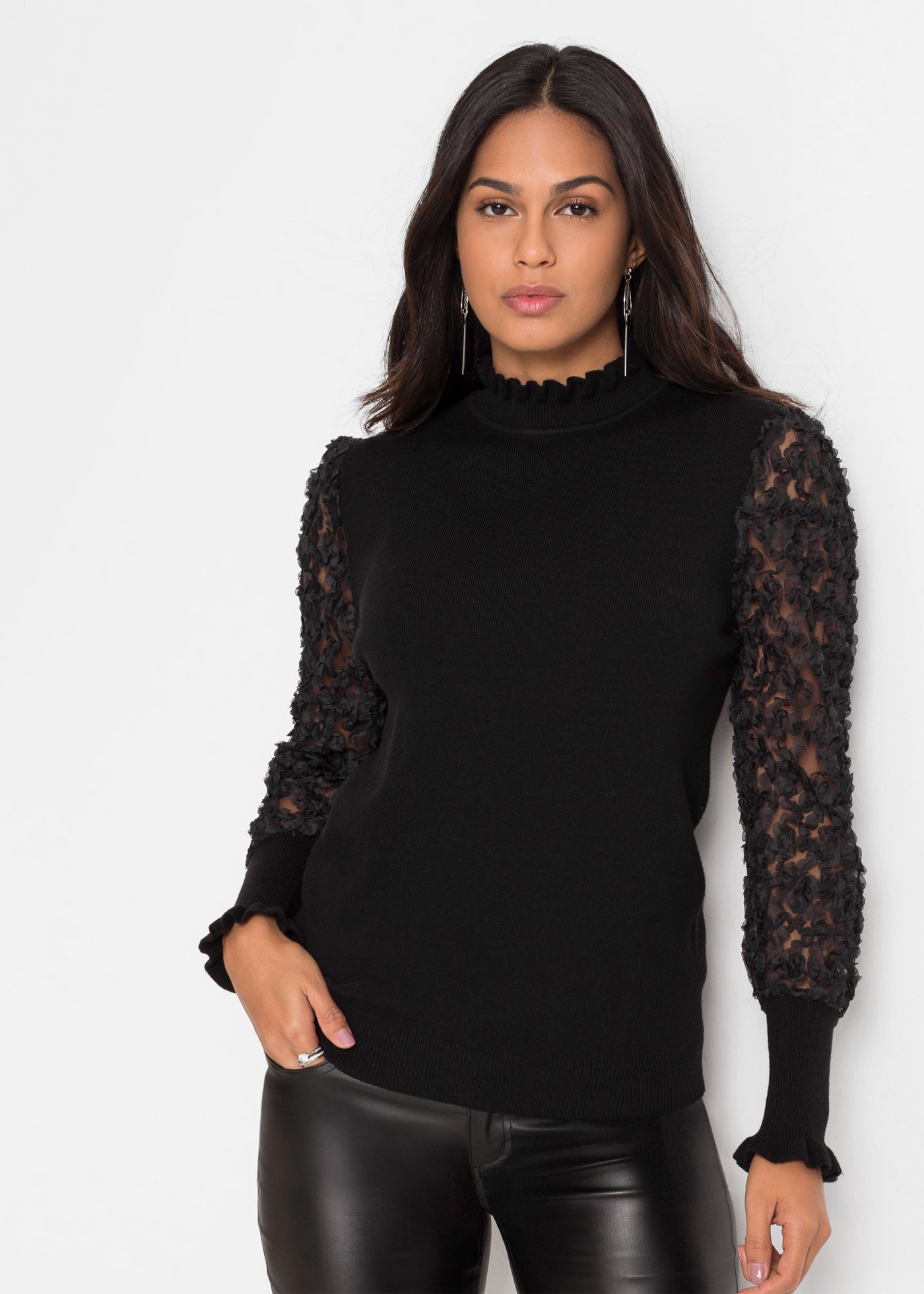 bonprix Stehkragenpullover »Rollkragenpullover aus fließendem Viskose-Mix« Viskose-Mix, Kragen + Ärmel mit gewellter Kante, transparente Ärmel
