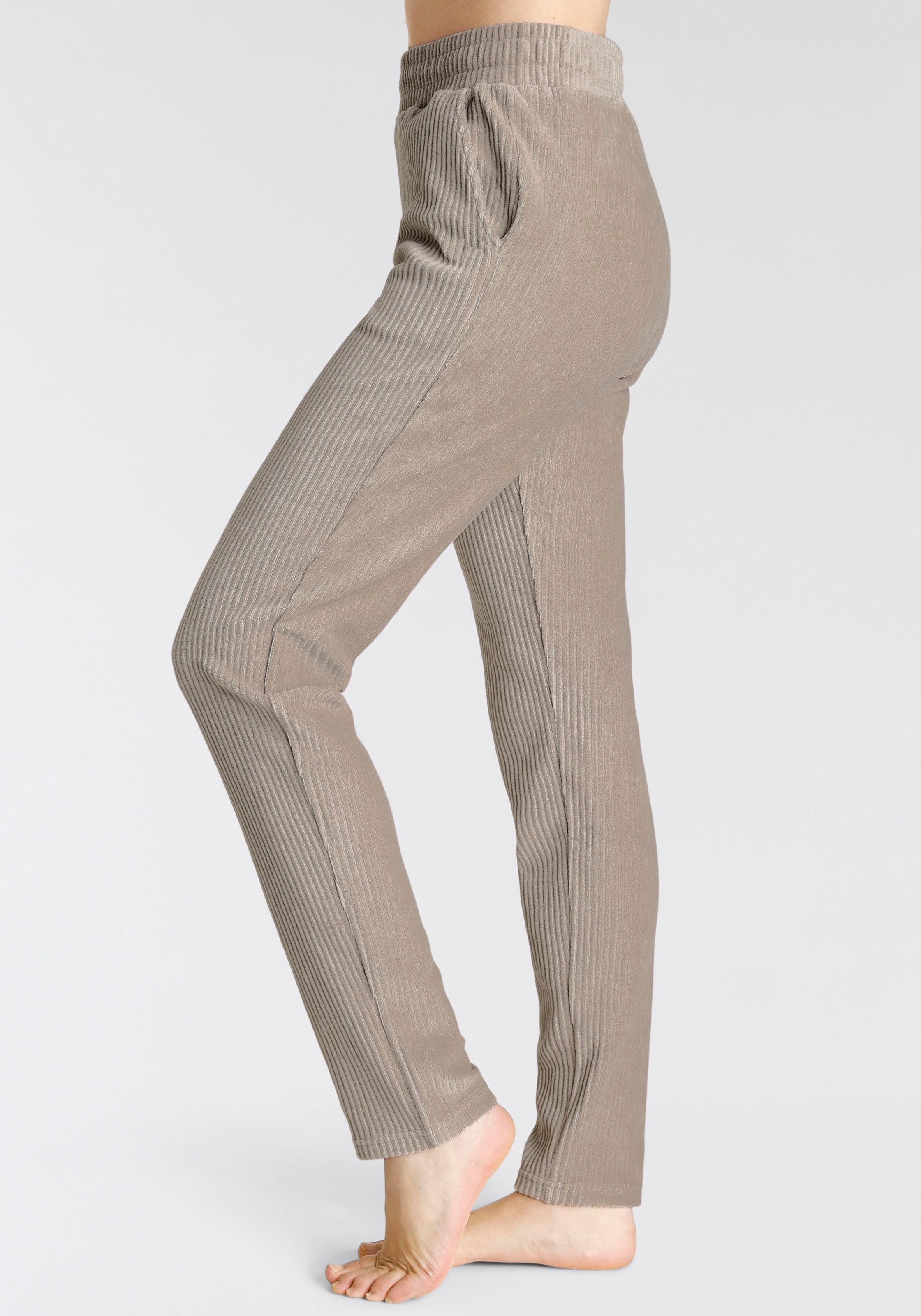 Vivance Cordschlupfhose, mit bequemen Bündchen und breite Cord Struktur