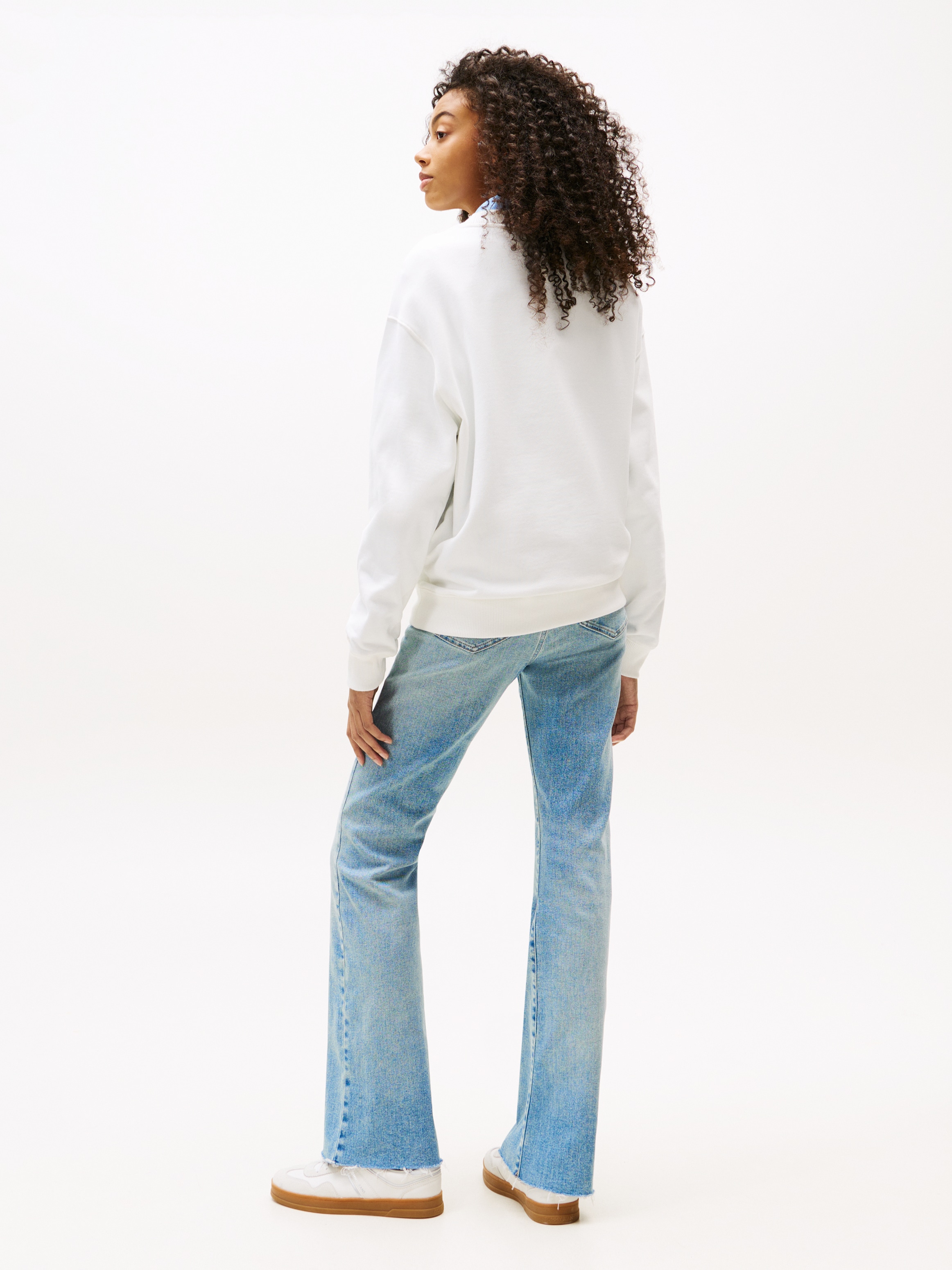 Tommy Jeans Sweatshirt »TJW RLX FLORAL FLAG CREW«, mit Blumenprint