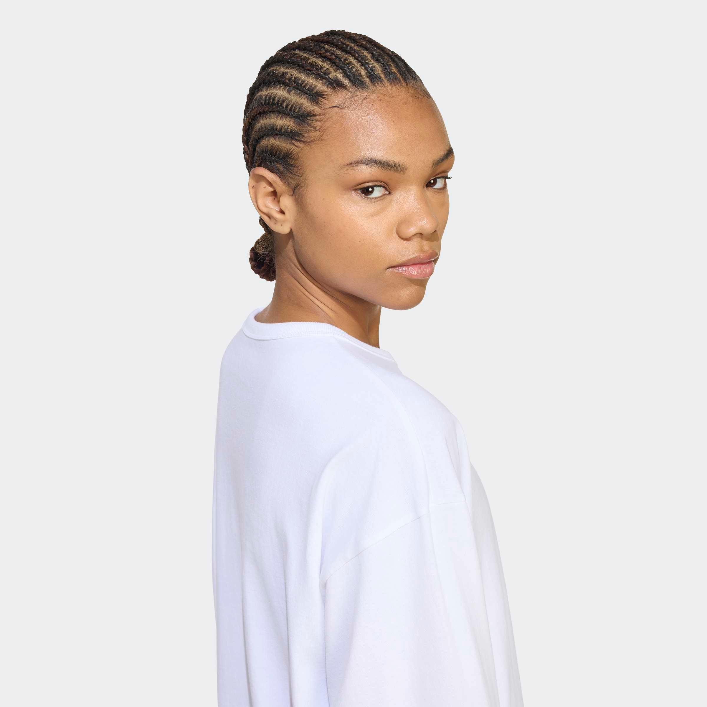 adidas Originals Langarmshirt »ESSENTIALS LONGSLEEVE« lockerer Schnitt, Langarm, aus Baumwolljersey