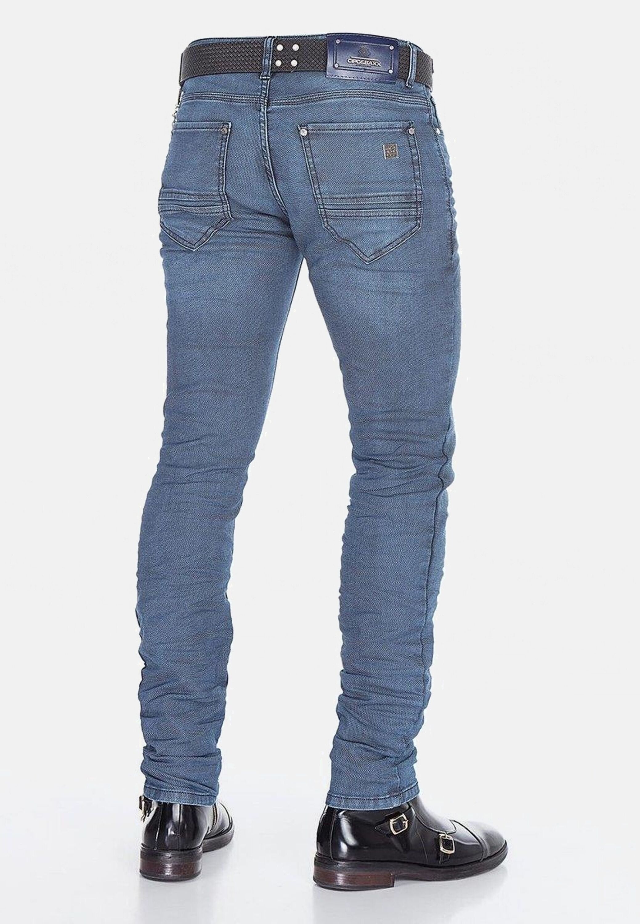 Cipo & Baxx Röhrenjeans »Cipo & Baxx Jeans« mit Elasthanzusatz, CD374