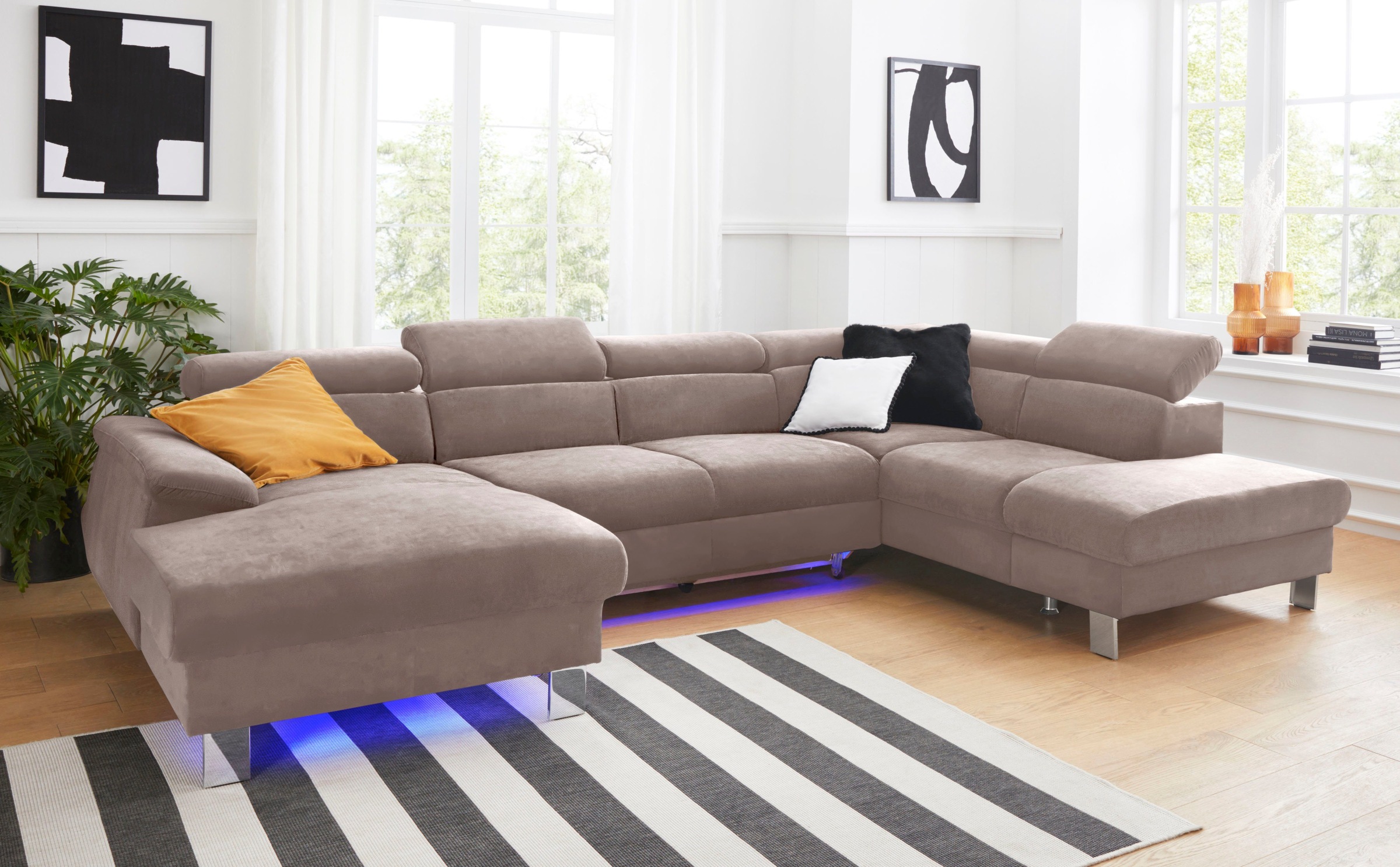 COTTA Polstergarnitur »Komaris U-Form«, (Set), Set bestehend aus: Wohnlandschaft mit Kopfteilverstellung & Hocker
