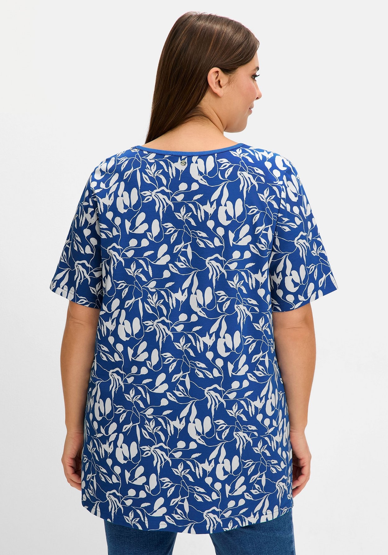 Sheego T-Shirt »Longshirt mit Blumendruck, in leichter A-Linie«