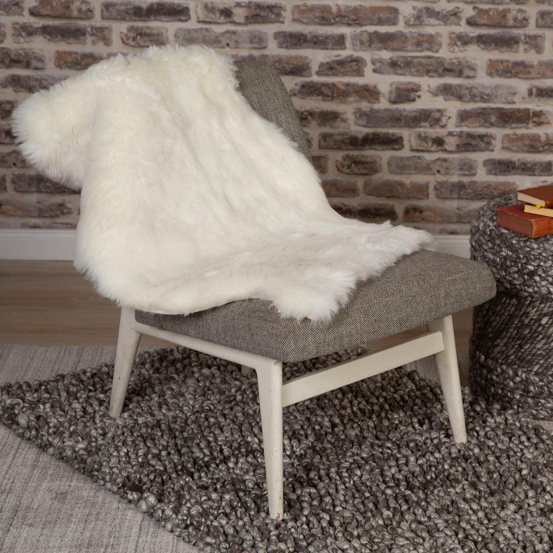 Obsession Fellteppich »My Samba 495« fellförmig 40 mm Höhe Kunstfell, handgetufte changierende Farben, weicher Hochflor