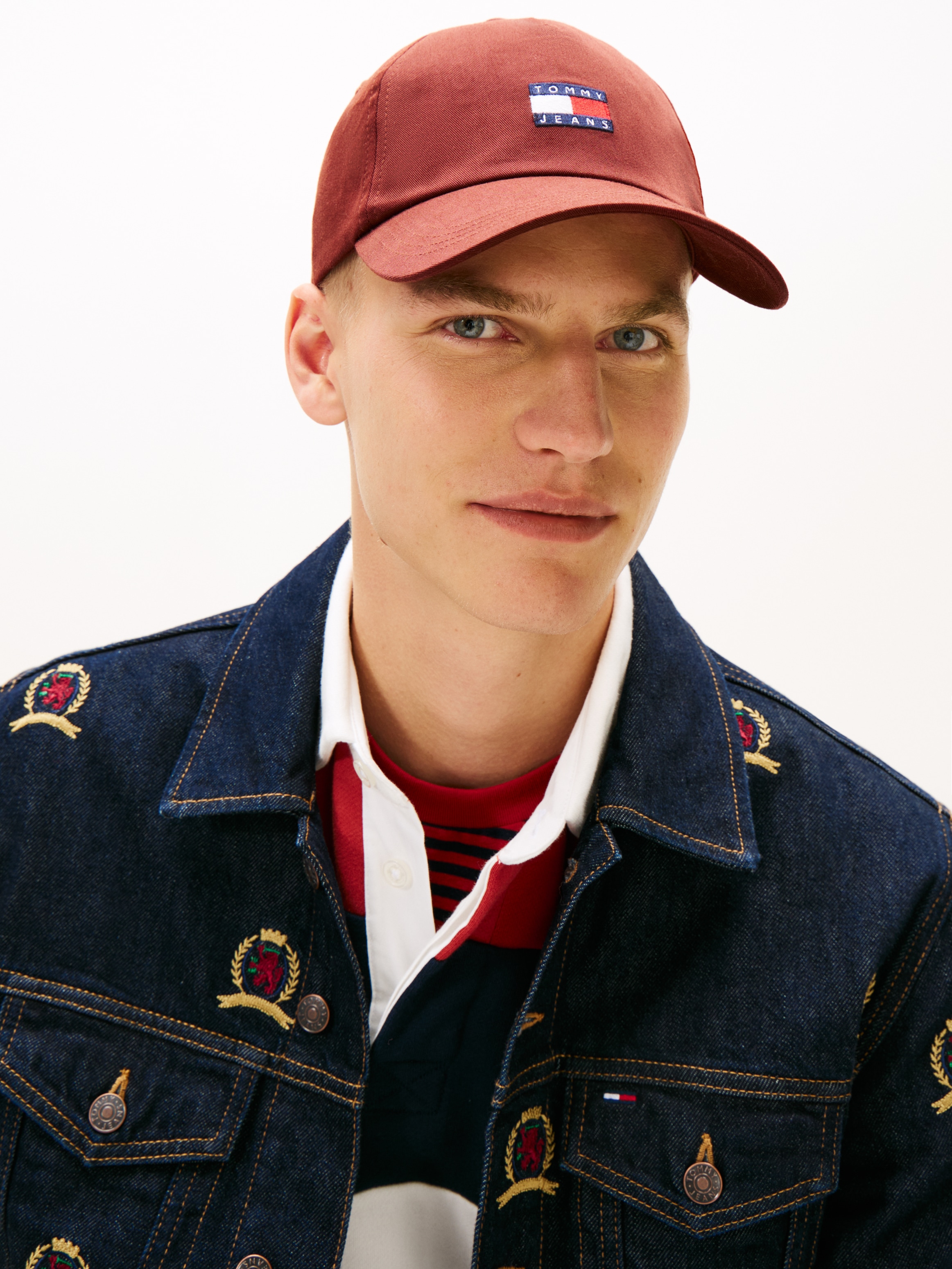 Tommy Jeans Baseball Cap »TJM HERITAGE CORE CAP« UNISEX Klemmverschluss, große Logostickerei