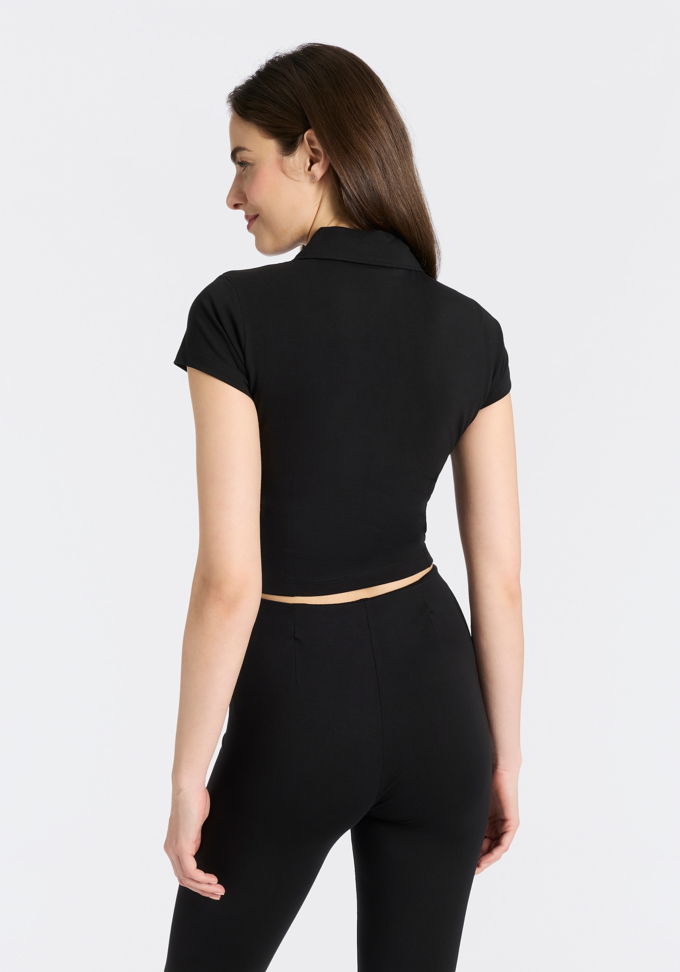 HUGO Blue Kurzarmshirt »Dastaja« mit Kragen & cropped, in verkürzter Länge