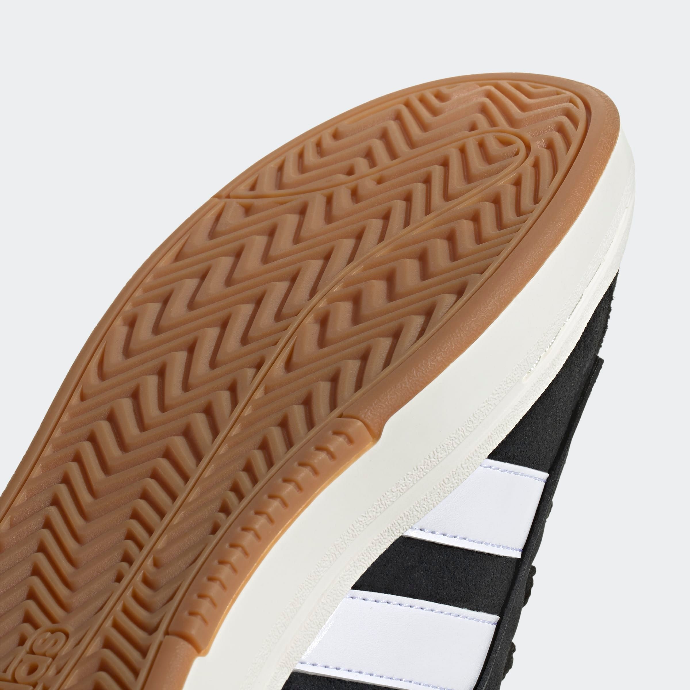 adidas Sportswear Sneaker »GRAND COURT ALPHA«  Design inspiriert vom adidas Campus 00