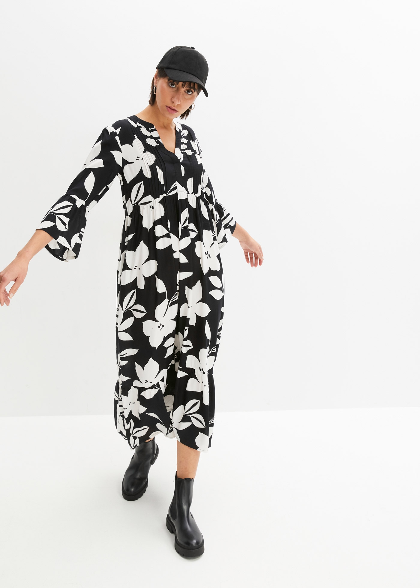 bonprix Maxikleid »Maxikleid aus fließender Viskose« für modischen Auftritt, aus Viskose, A-Linie, 3/4-Ärmel