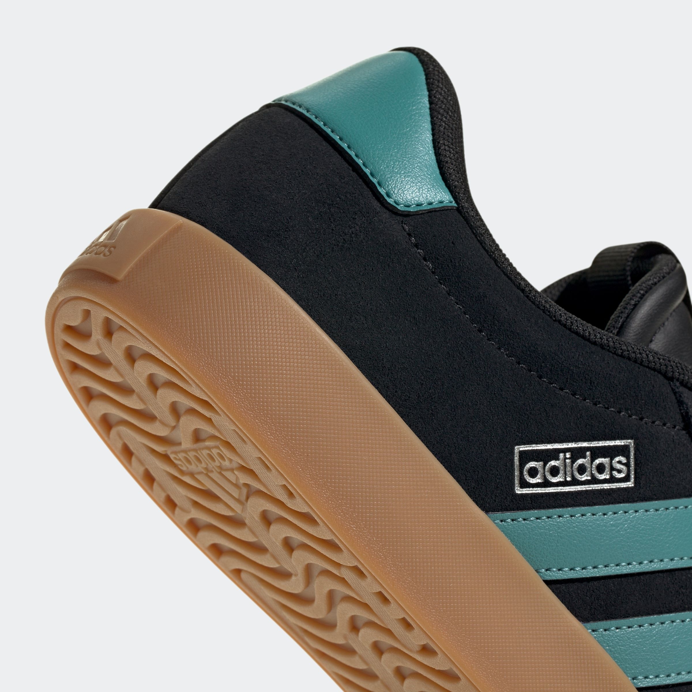 adidas Sportswear Sneaker »VL COURT 3.0«, inspiriert vom Design des adidas samba