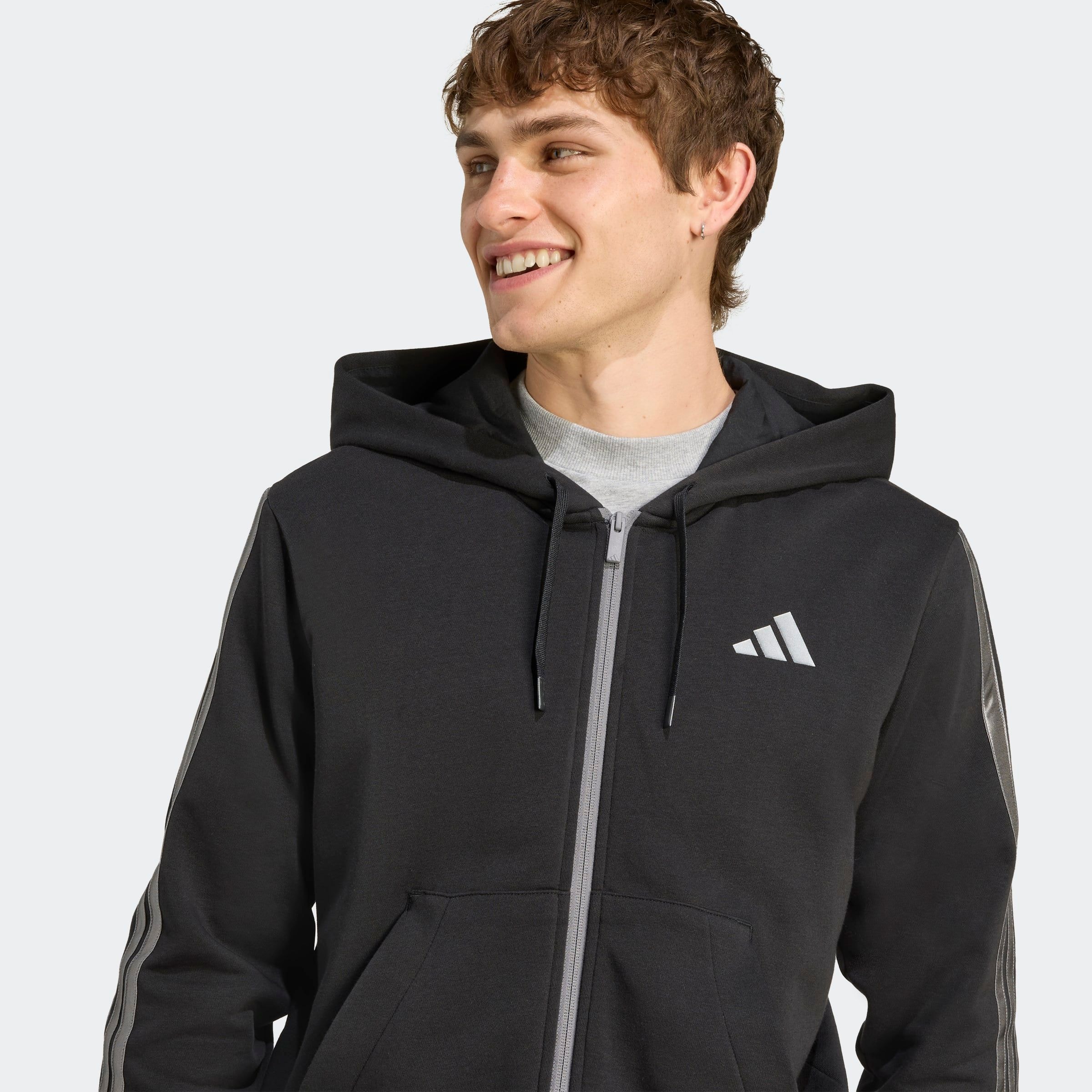 adidas Sportswear Kapuzensweatshirt »HOLIDAY 3-STREIFEN MIT DURCHGEHENDEM REISSVERSCHLUSS«
