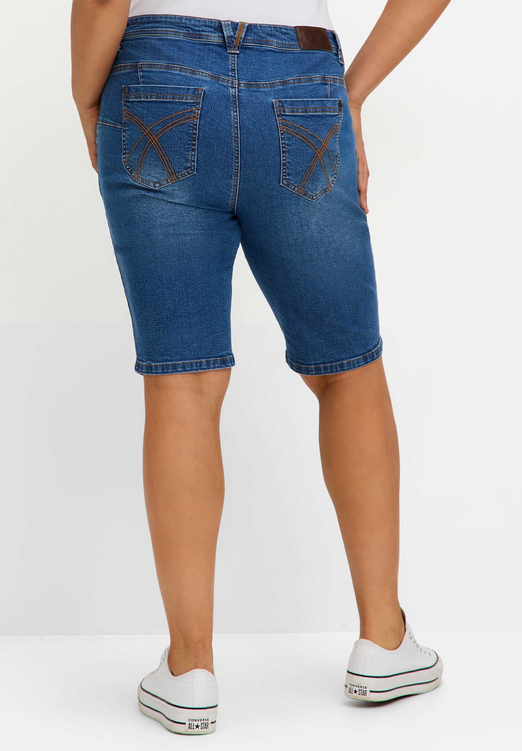 Sheego Jeansbermudas »Jeansbermudas Jeansbermudas im Curvy-Schnitt SUSANNE« im Curvy-Schnitt SUSANNE