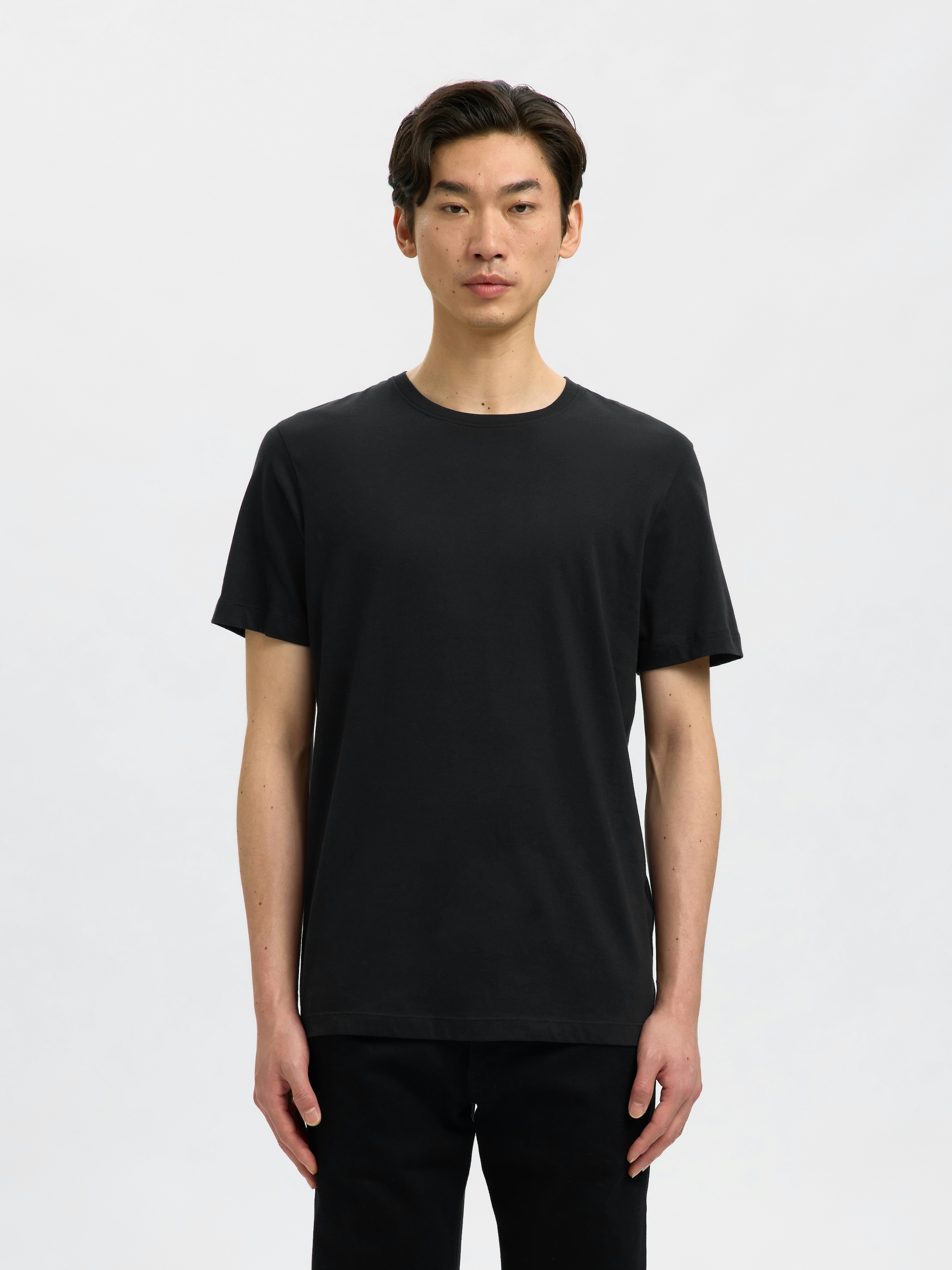 SELECTED Rundhalsshirt »SLHCORMAC SS O-NECK TEE 3-PACK NOOS« Packung, 3 Baumwolle, normal geschnitten, 3-er Pack