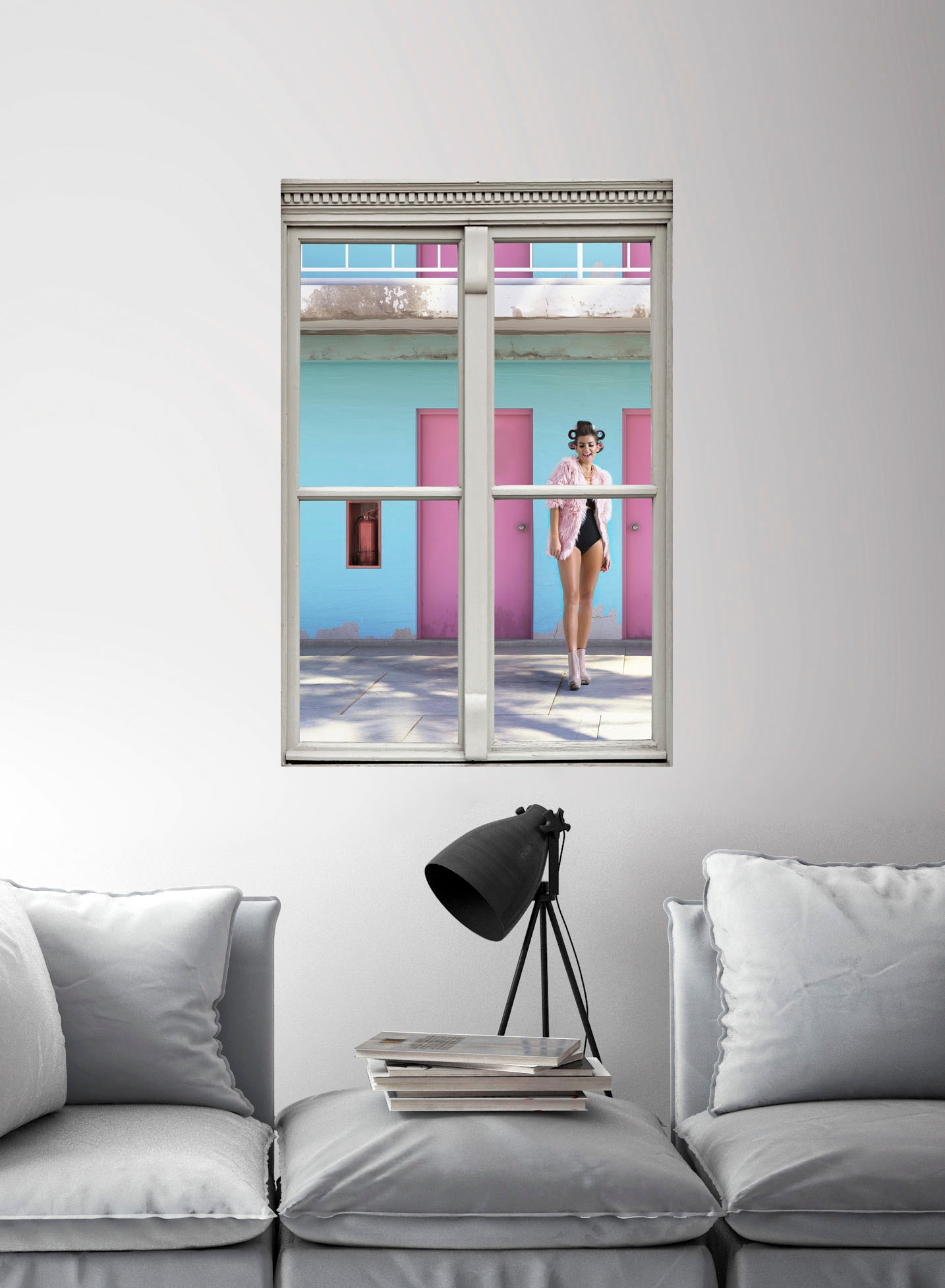 queence Wandsticker »Frau vor Hauswand«, Wandsticker, Wandbild, selbstklebend, 3D, Fenster