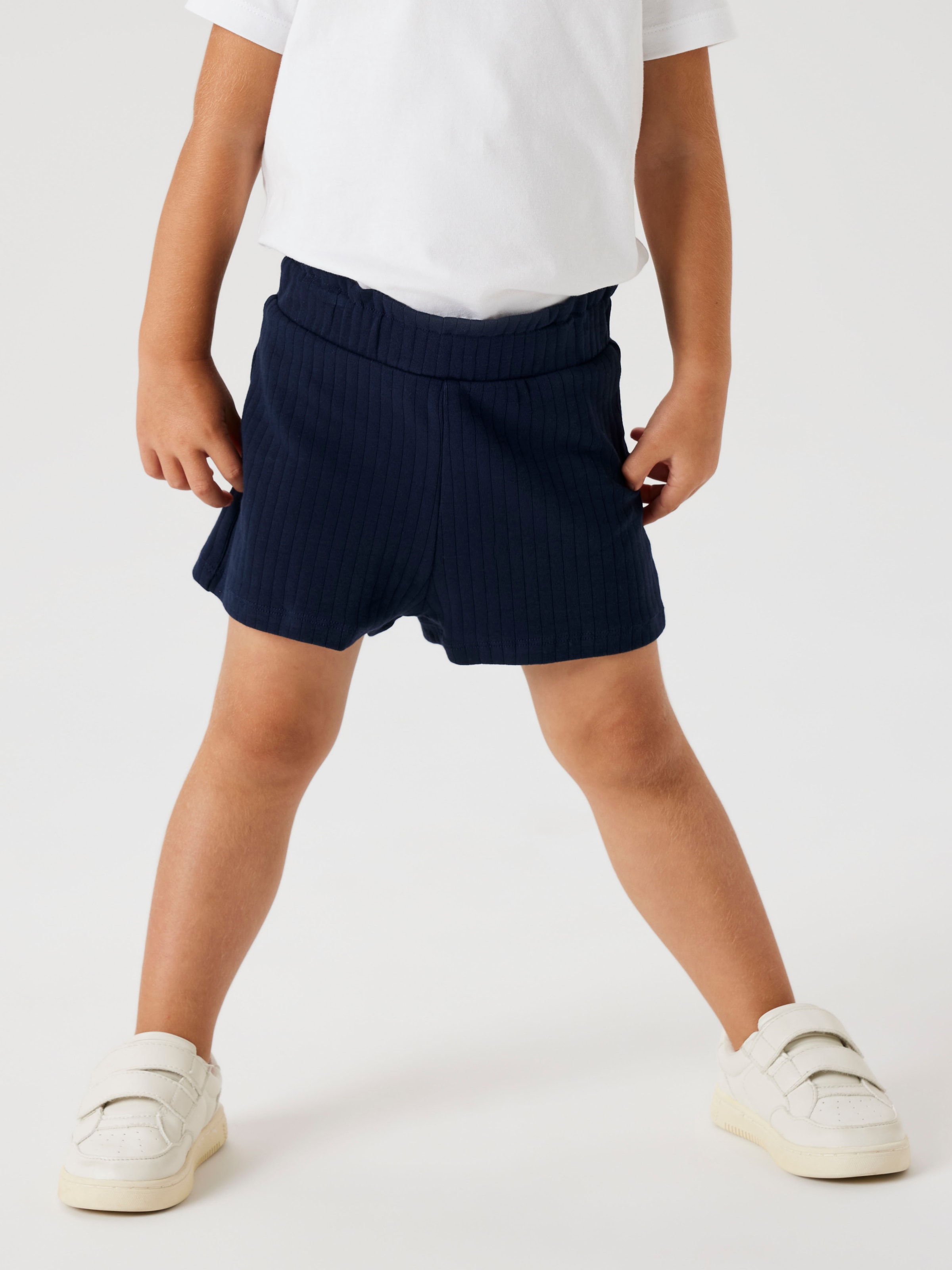 Name It Shorts »NMFSURAJALI SHORTS NOOS«  Baumwollmischung, Paperbag Bündchen, innen verstellbar, Stretch