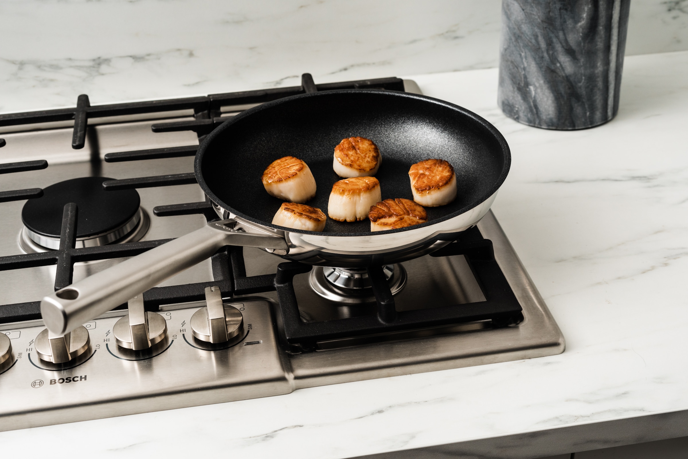 NINJA Bratpfanne »Ninja ZEROSTICK Edelstahl-Pfanne C600DE« Edelstahl 1 Stk. tlg. Edelstahl mit Aluminiumbeschichtung für Braten bei hohen Temperaturen