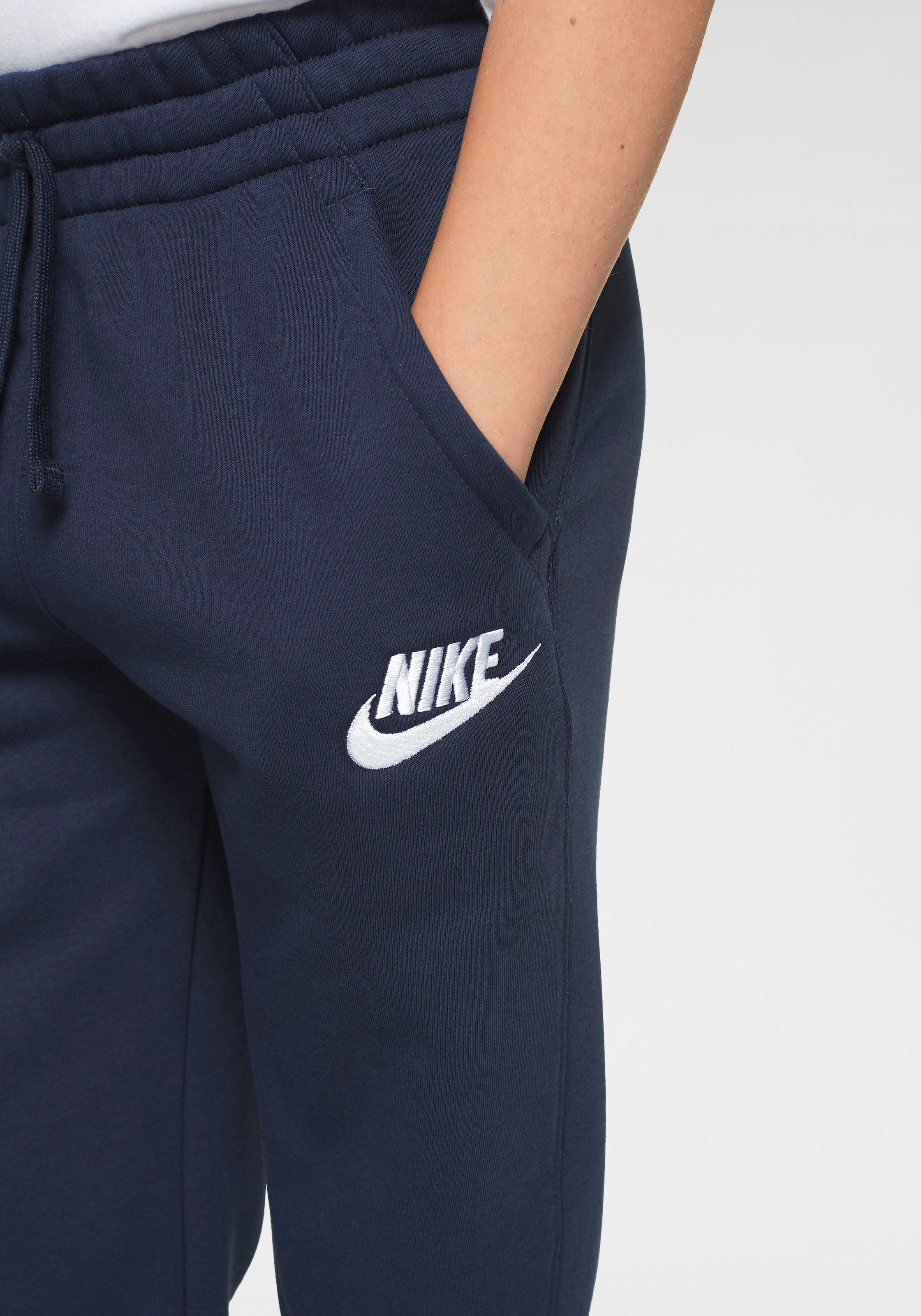 Nike NSW Jogginghose FLEECE bei JOGGER Sportswear »B CLUB OTTO PANT«