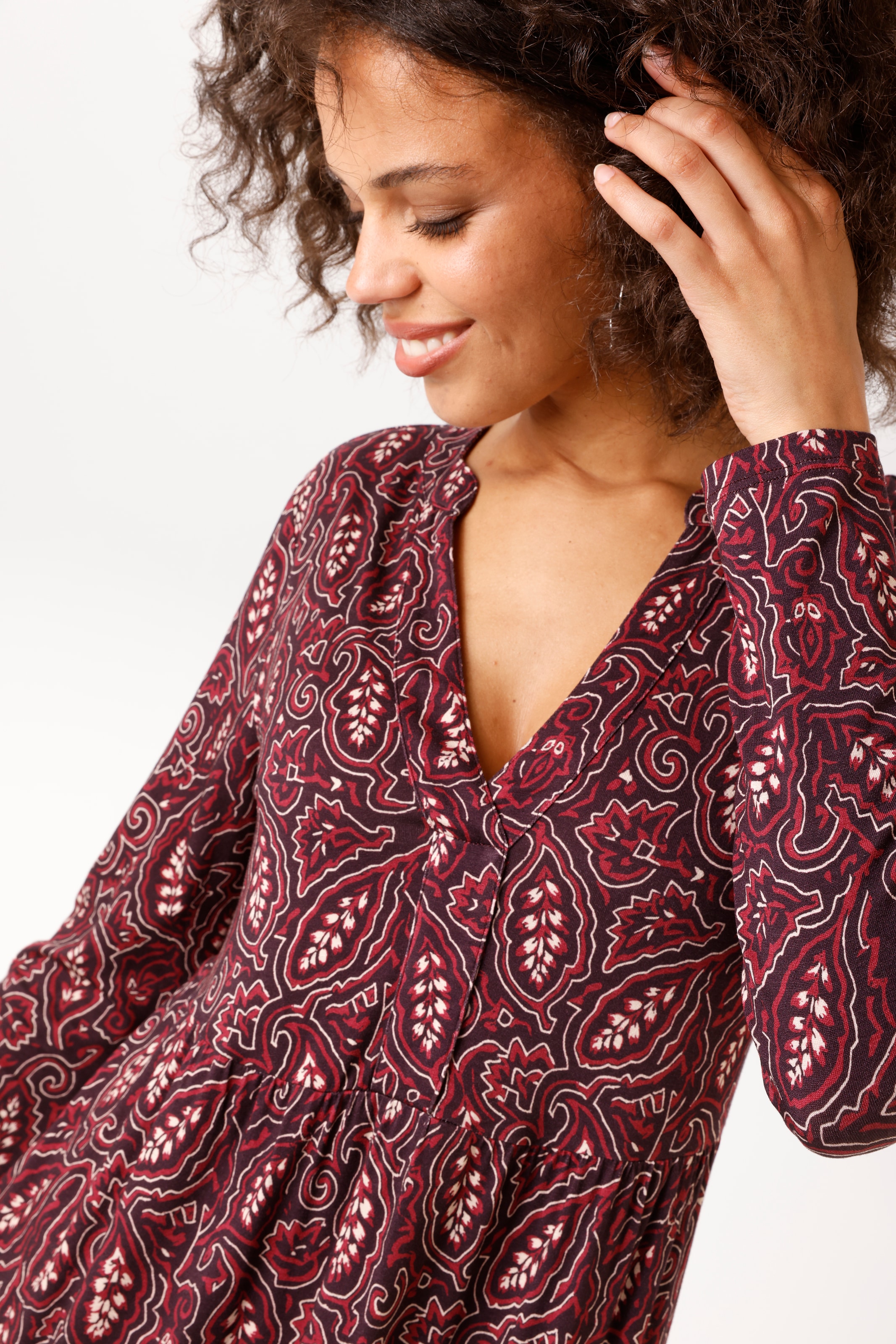 Aniston CASUAL Jerseykleid mit grafischen Blätterdruck - jedes Teil ein Unikat - NEUE KOLLEKTION