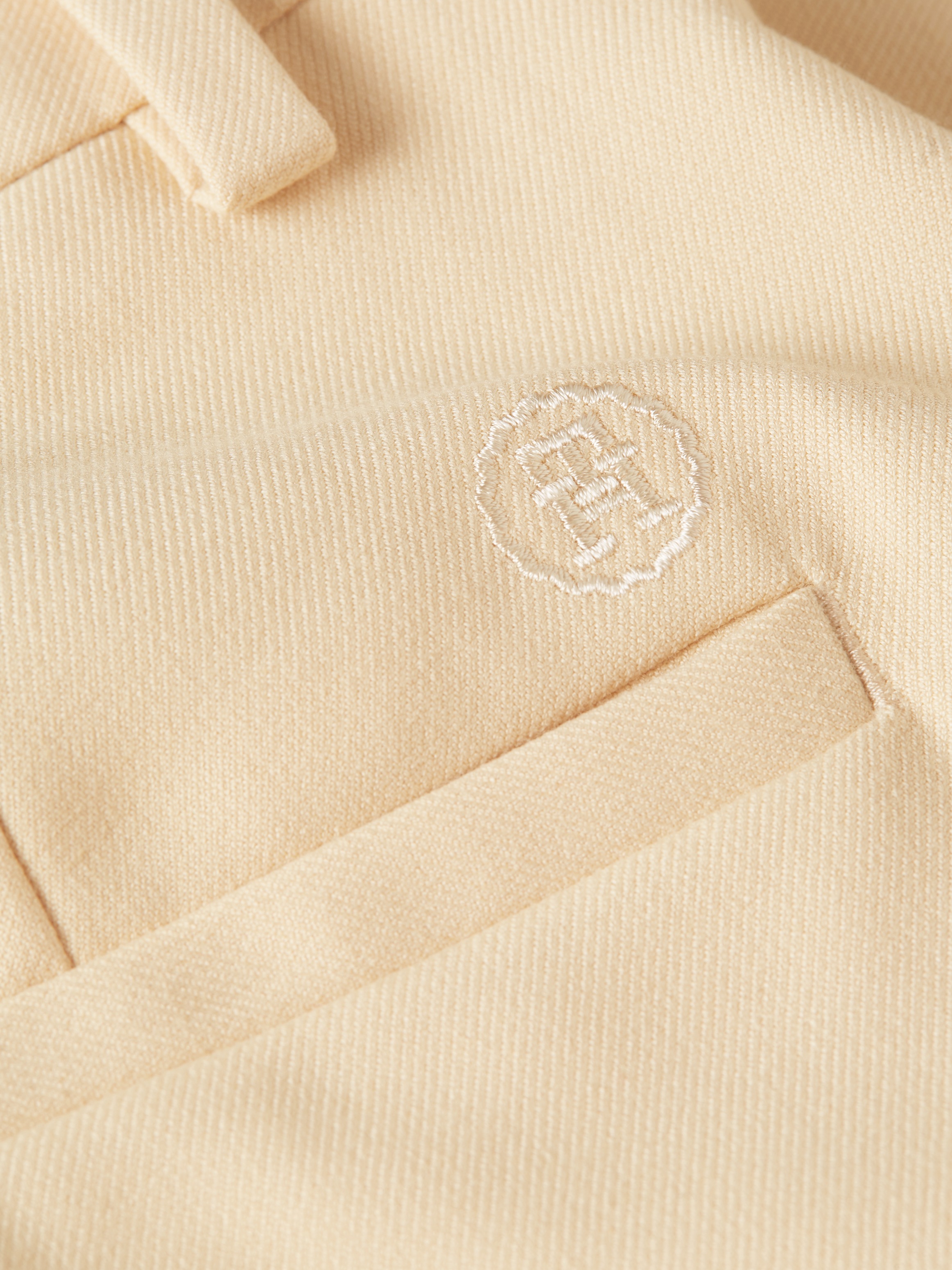 Tommy Hilfiger Webhose »MD CORE RELAXED STRAIGHT PANT«, mit Logostickerei auf der Rückseite