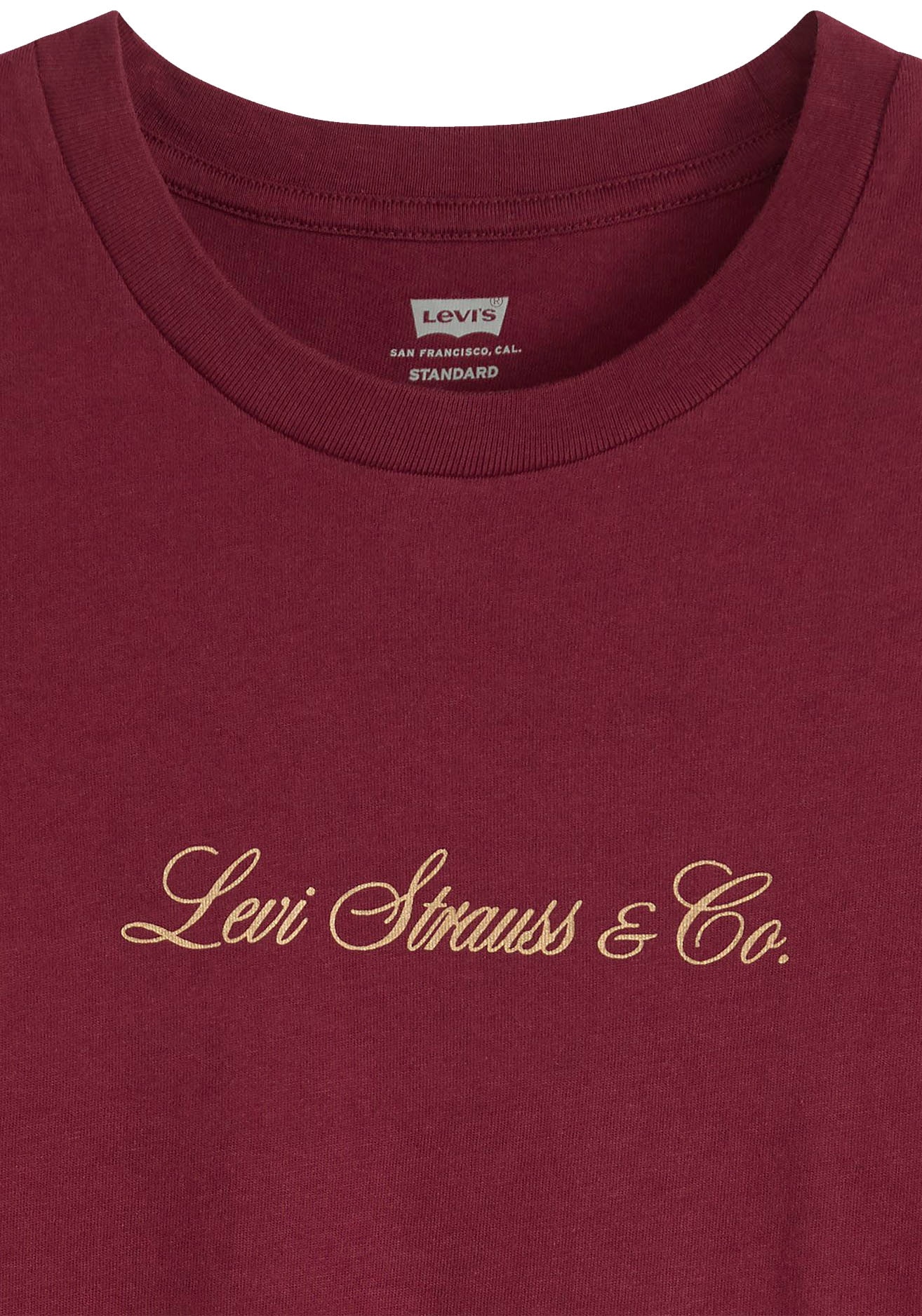 Levi's® T-Shirt, mit Schriftzug