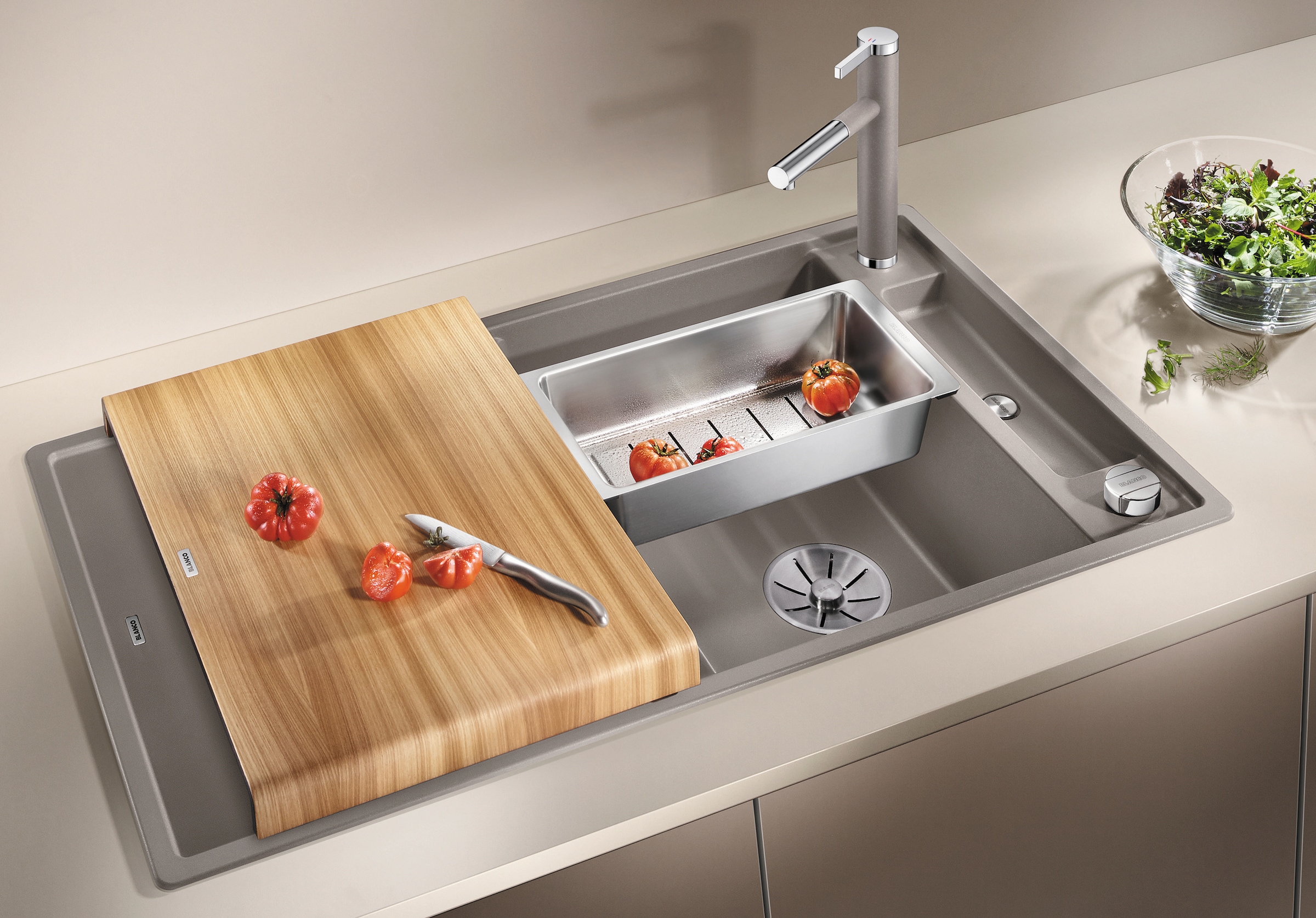 Blanco Granitspüle »AXIA III 5 S« aus SILGRANIT®, inkl. Esche-Compound-Brückenschneidbrett