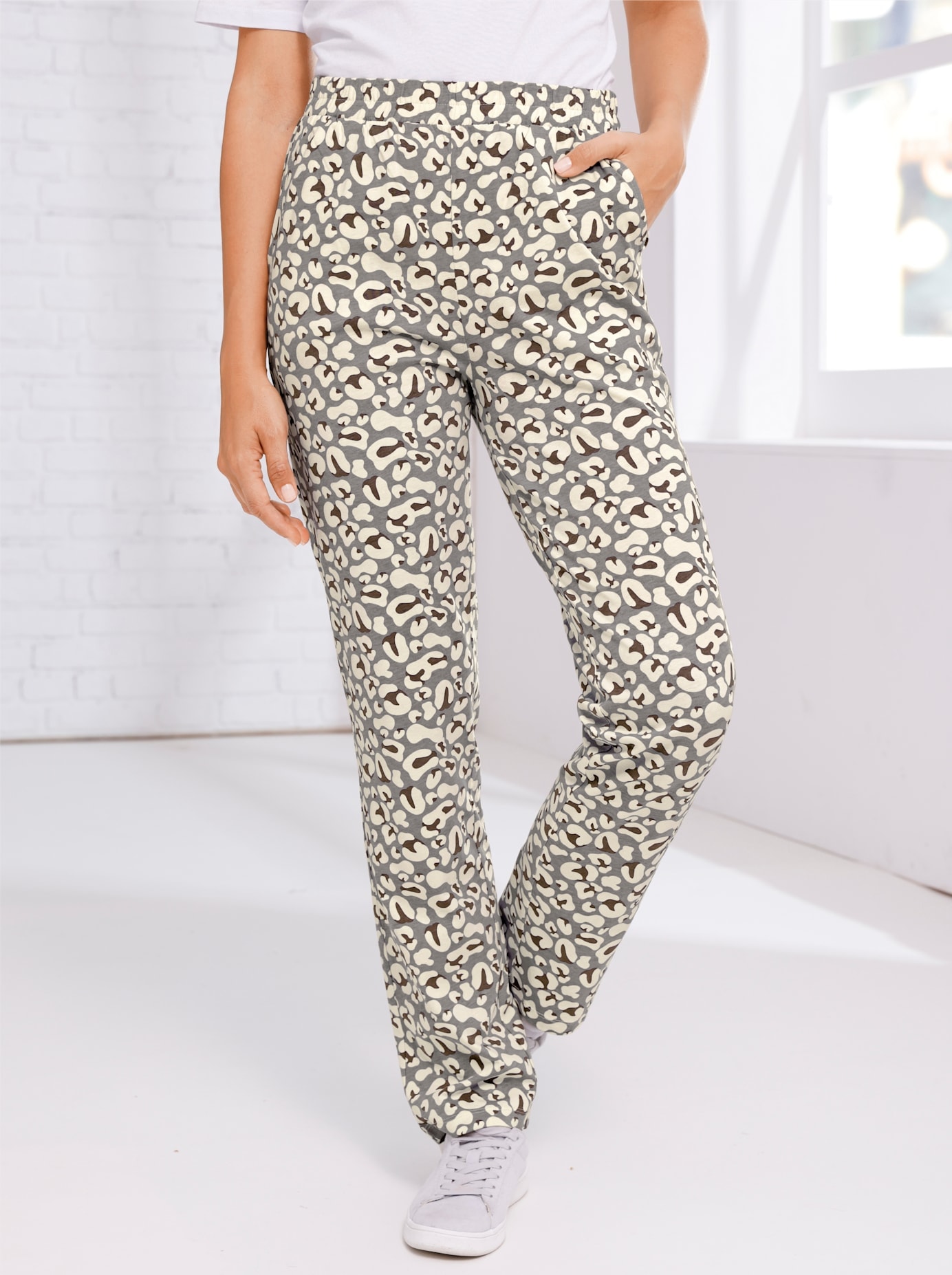   Schlupfhose