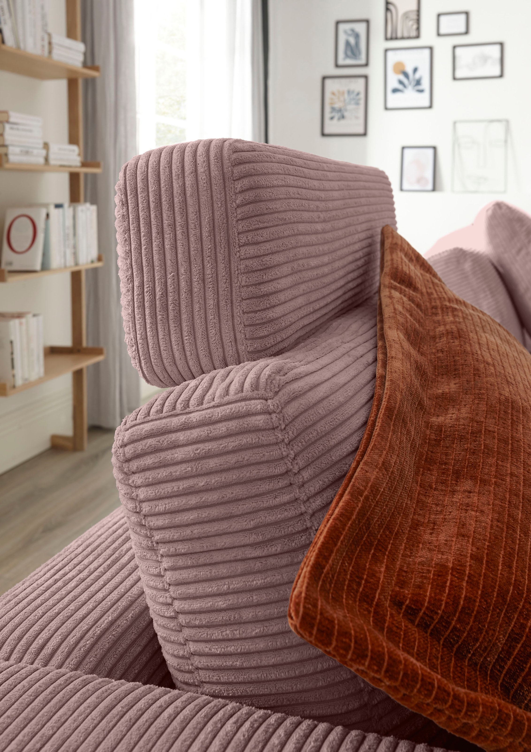 Musterring Wohnlandschaft »Lucia U-Form«, Cord-Bezug, inklusive Kopfstütze, Gesamtbreite 524 cm