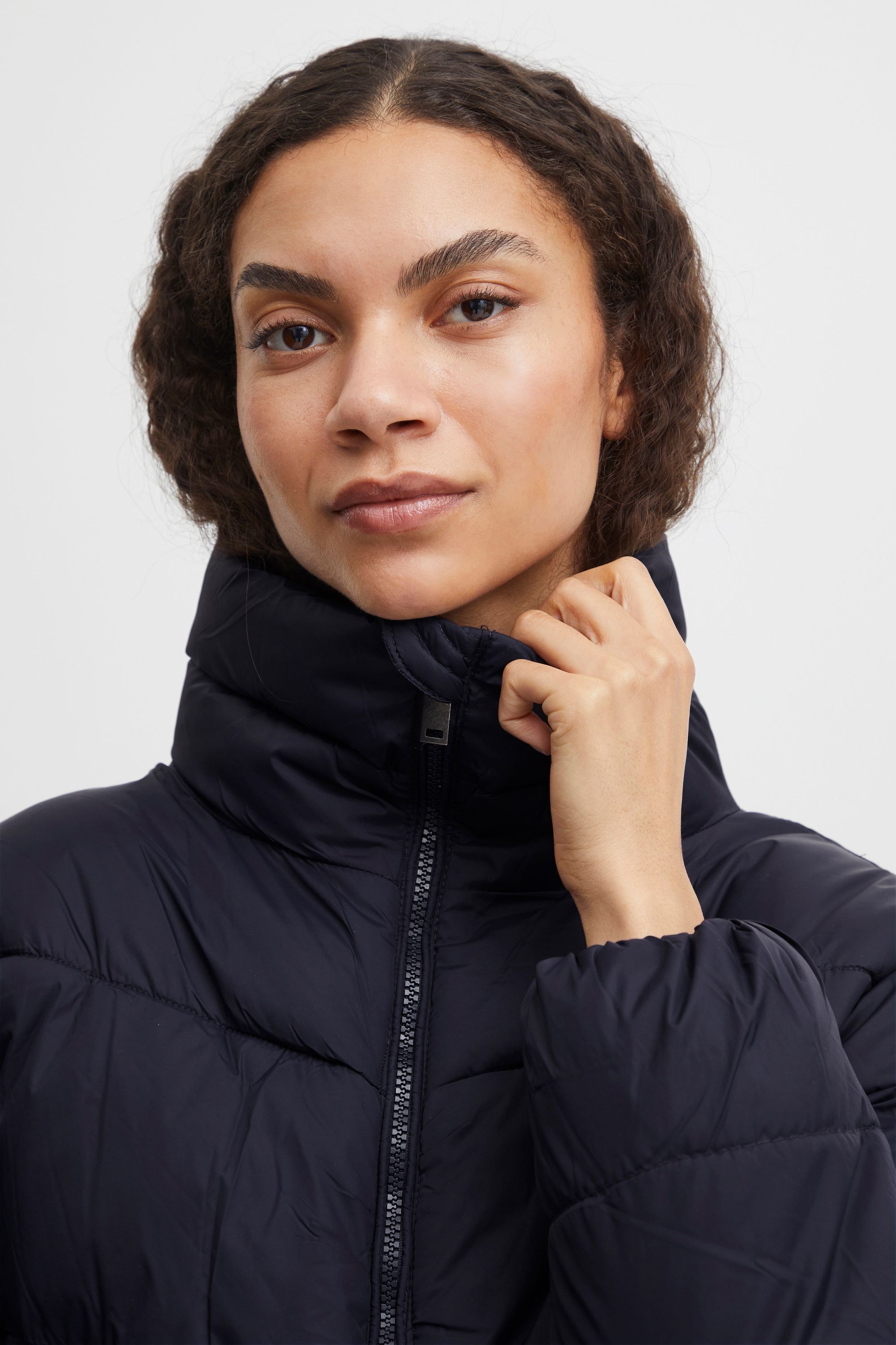b.young Steppjacke »Steppjacke BYBomina«, ohne Kapuze