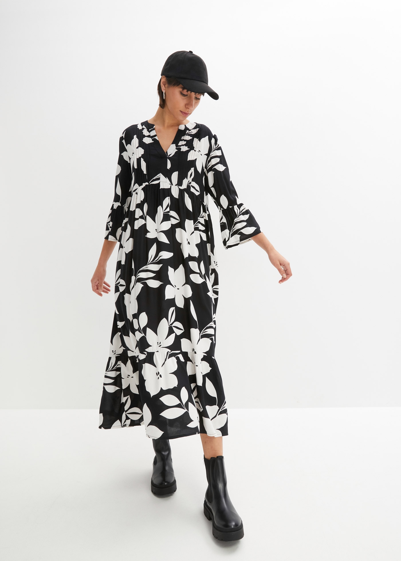 bonprix Maxikleid »Maxikleid aus fließender Viskose« für modischen Auftritt, aus Viskose, A-Linie, 3/4-Ärmel