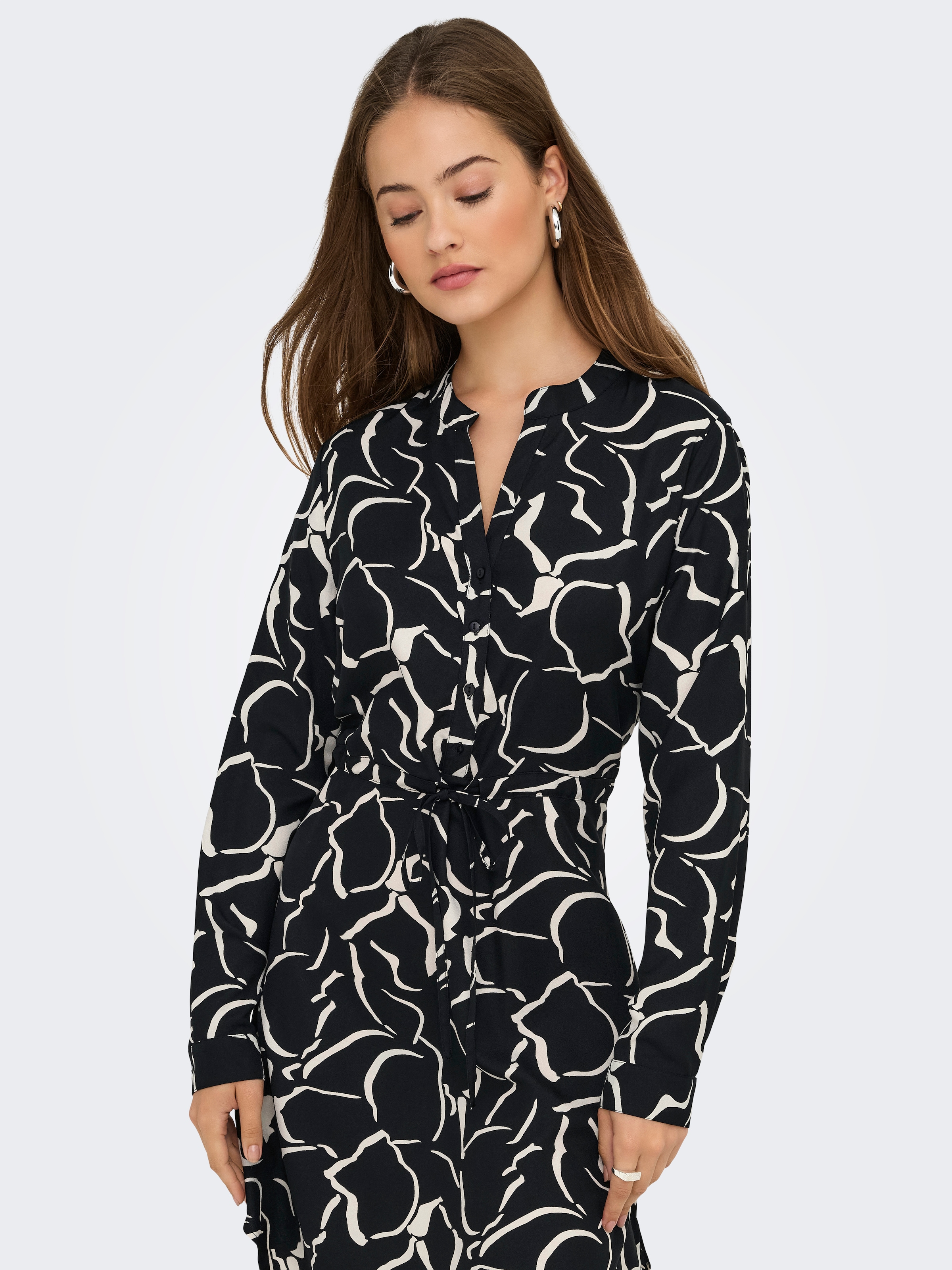 ONLY Druckkleid »ONLCORY L/S V-NECK TUNIC«, Sommerkleid