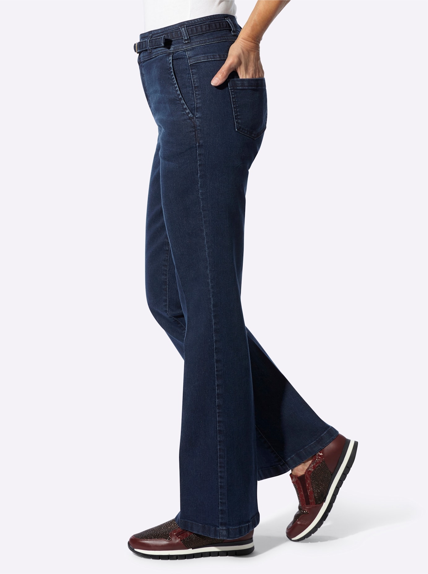 Classic Basics Bootcut-Jeans 1