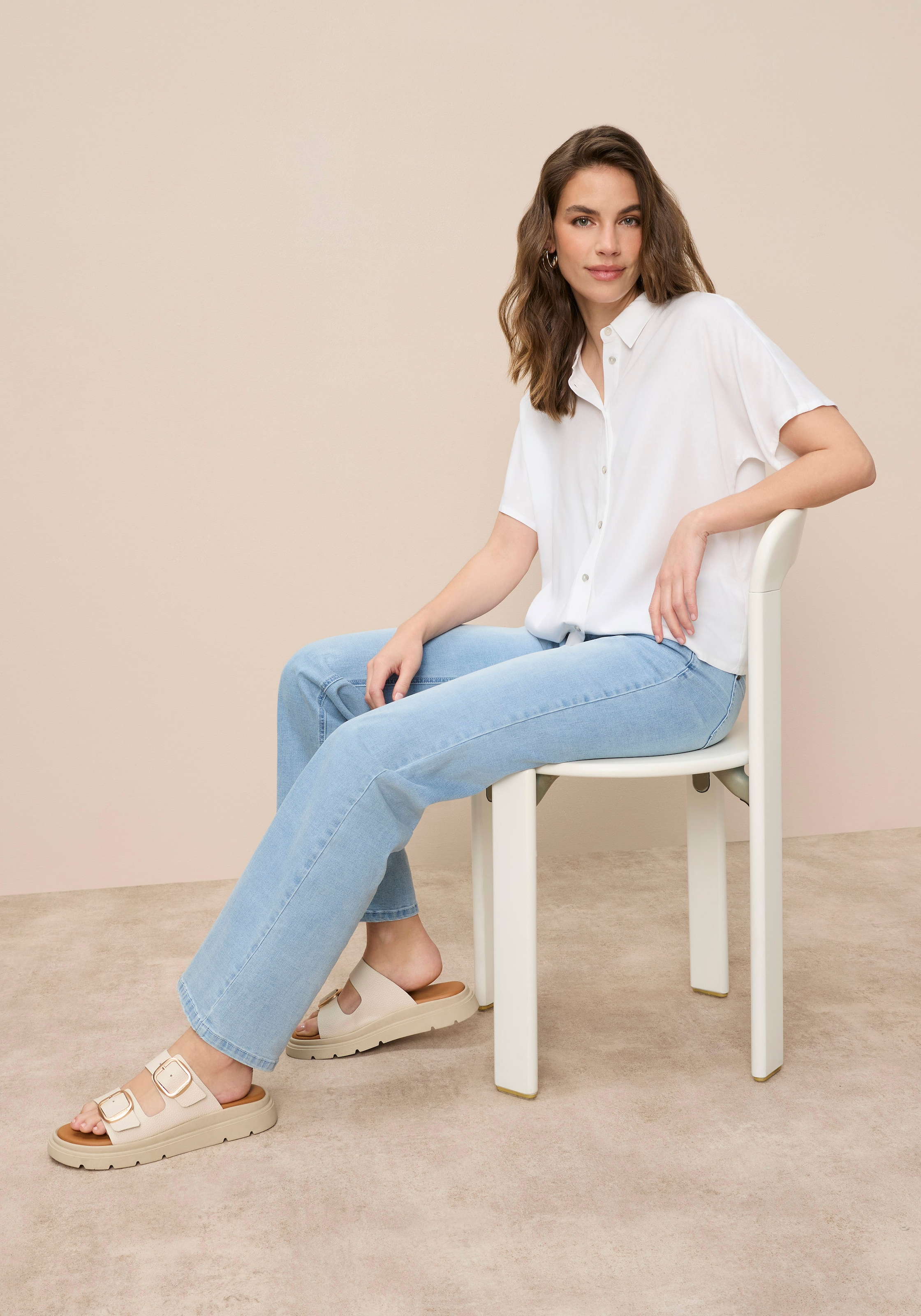 Tamaris Kurzarmbluse mit lässigem Schnitt und klassischem Kragen