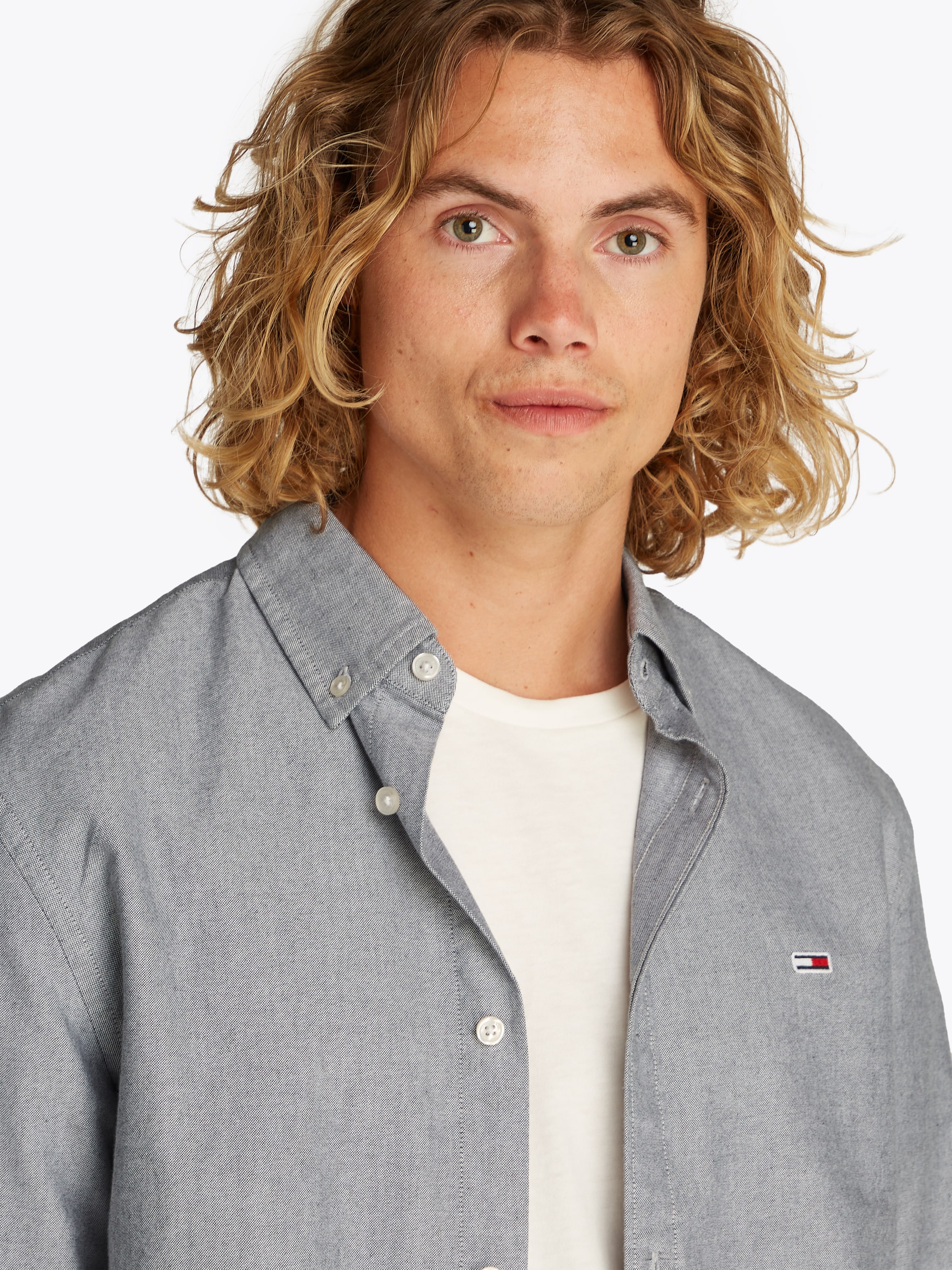 Tommy Jeans Langarmhemd »TJM REG OXFORD SHIRT EXT«, Mit Rundhalsausschnitt