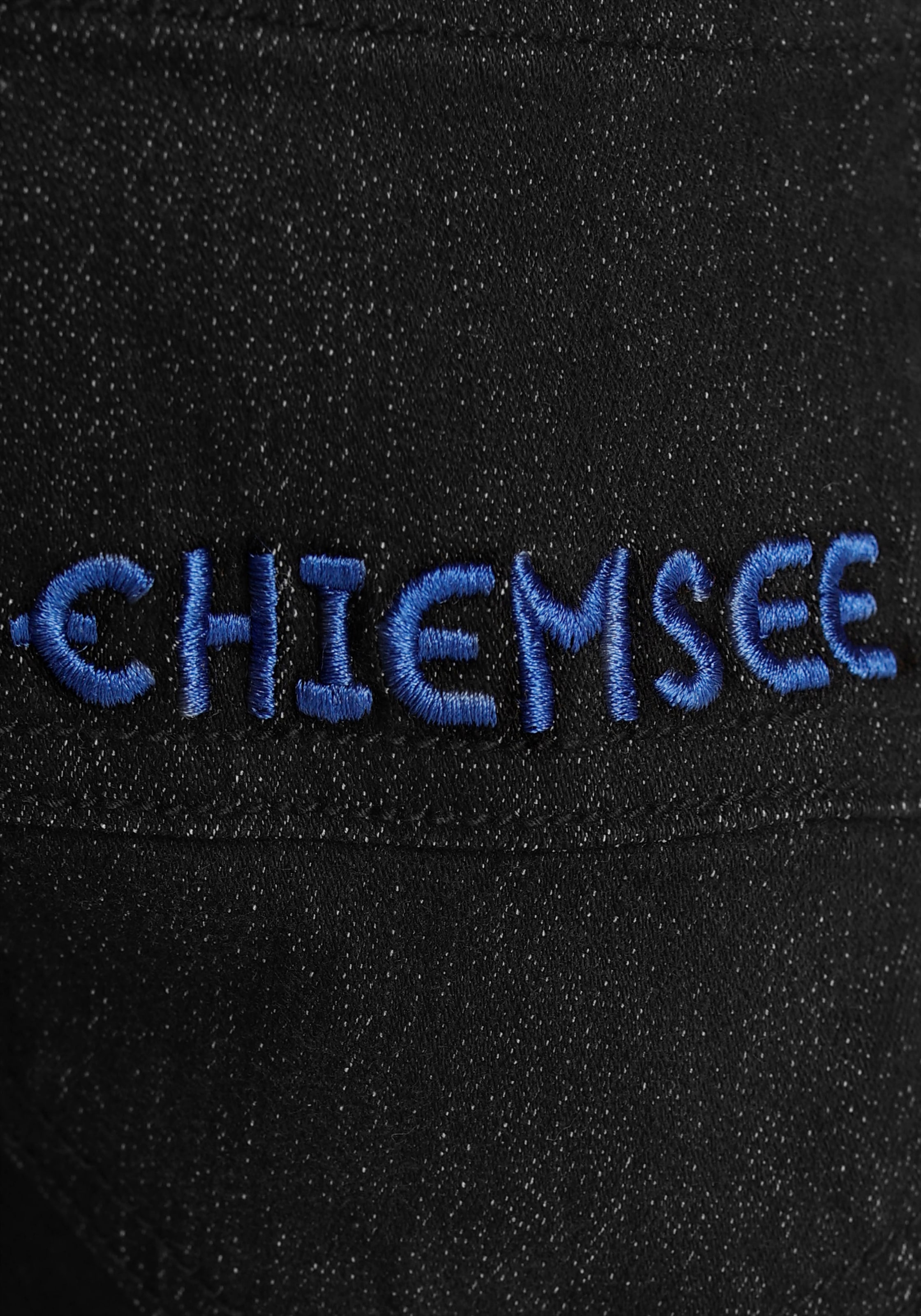 Chiemsee Schlupfjeans schmalem »mit OTTO bei Beinverlauf« online