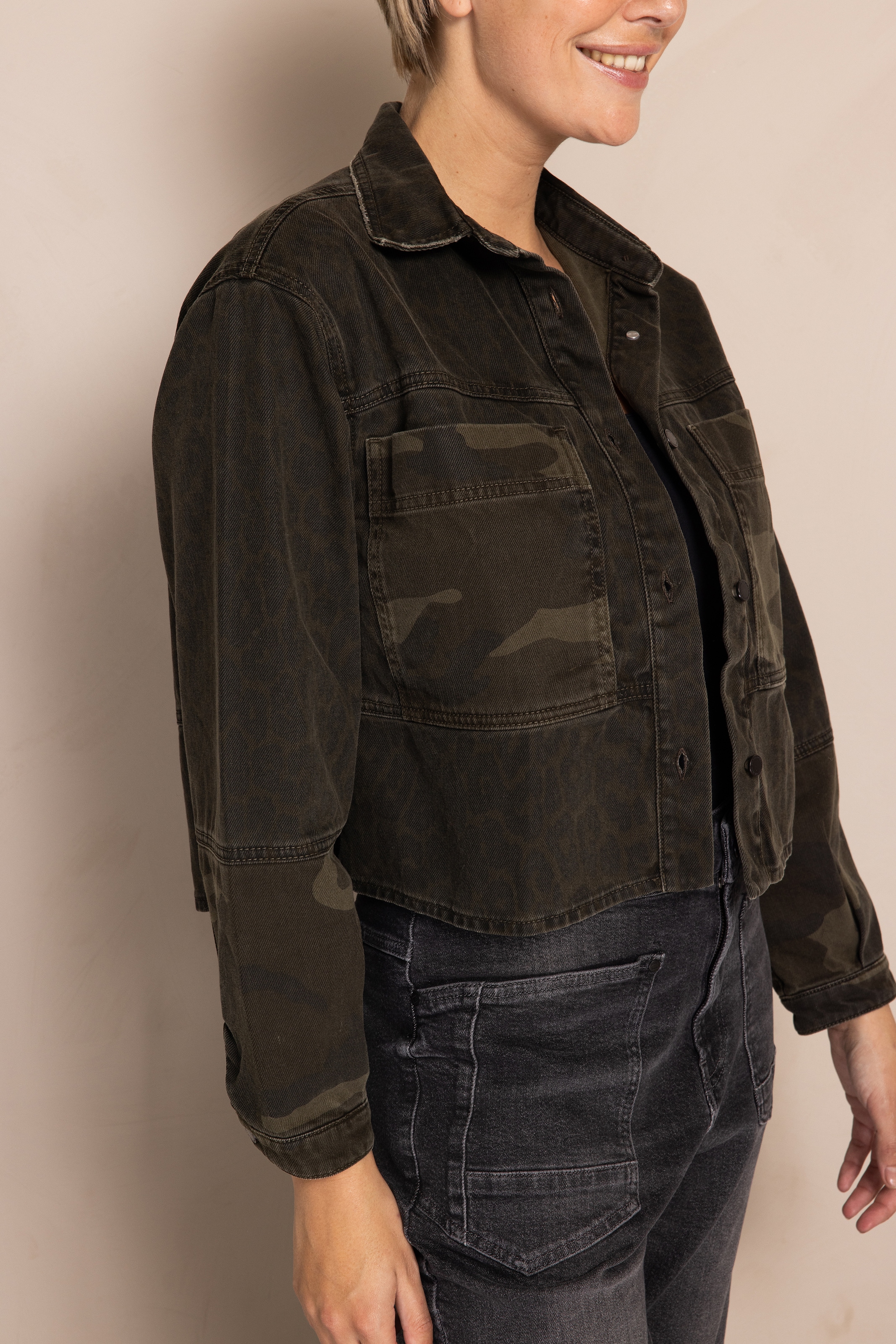 Zhrill Blouson »ZHLOUIE« ohne Kapuze mit Animal-Print