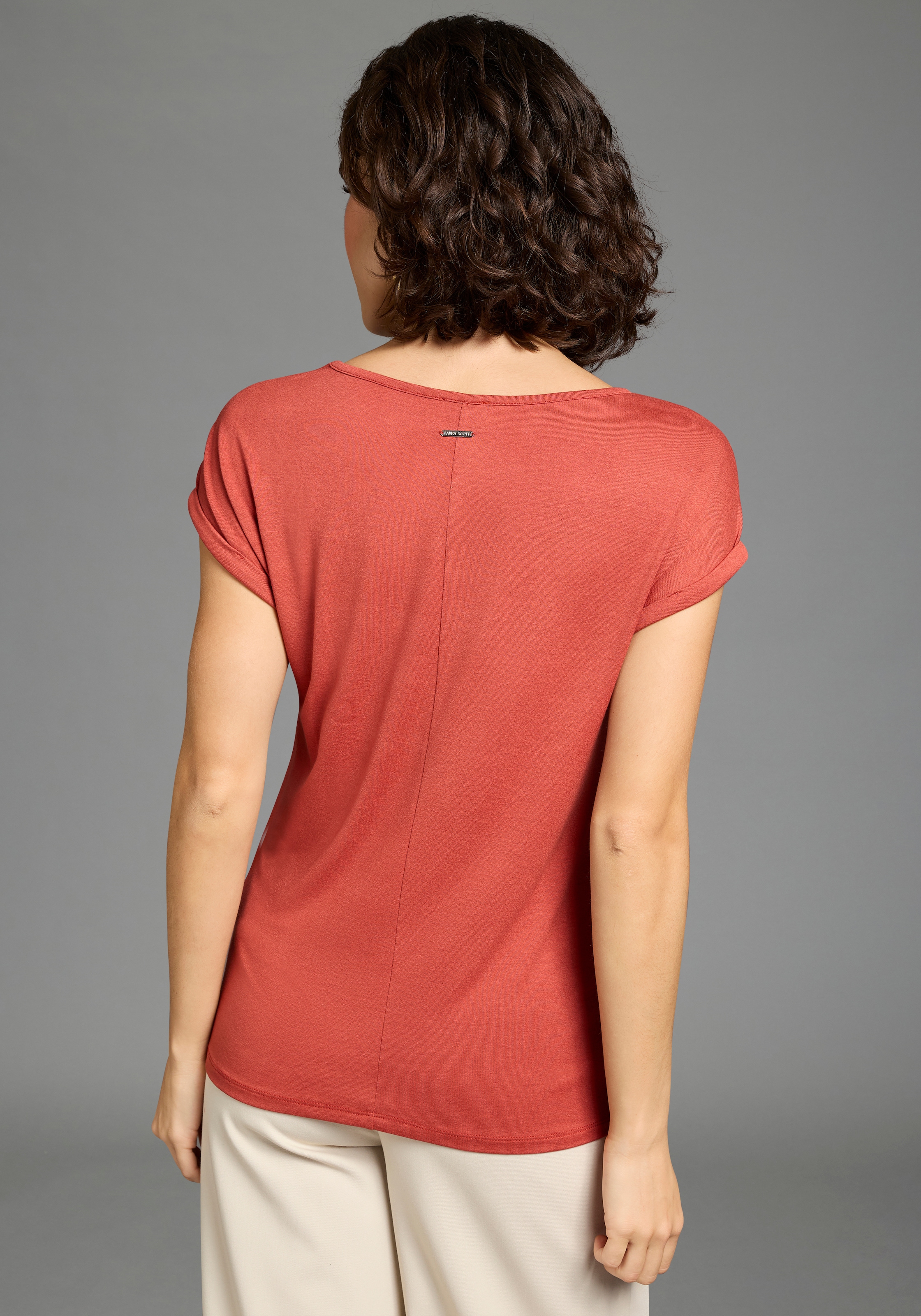 Laura Scott T-Shirt mit dezenten Glitzerdetails an der Schulter, lockere Passform