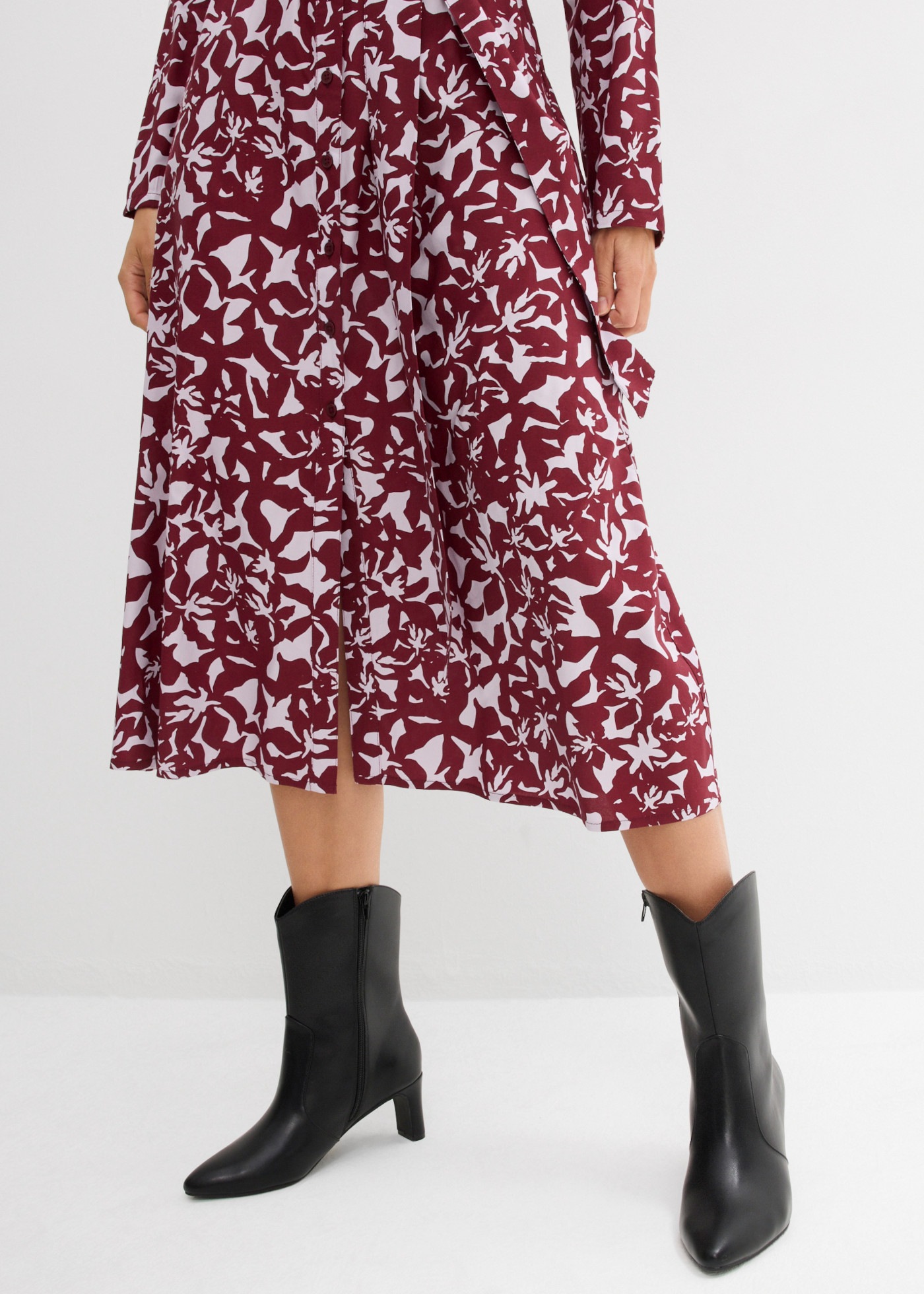 bonprix Hemdblusenkleid mit Hemdblusenkragen, aus Viskose, taillierte Passform, im Casual-Stil