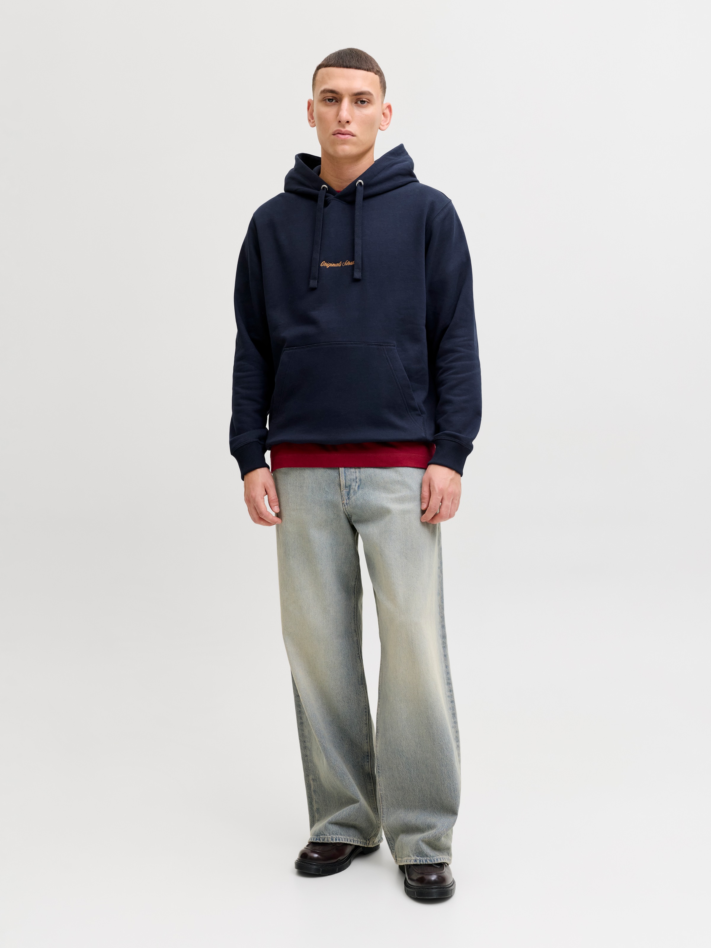 Jack & Jones Kapuzensweatshirt »JORNORREBRO EMB SWEAT HOOD NOOS«, mit Logo Print
