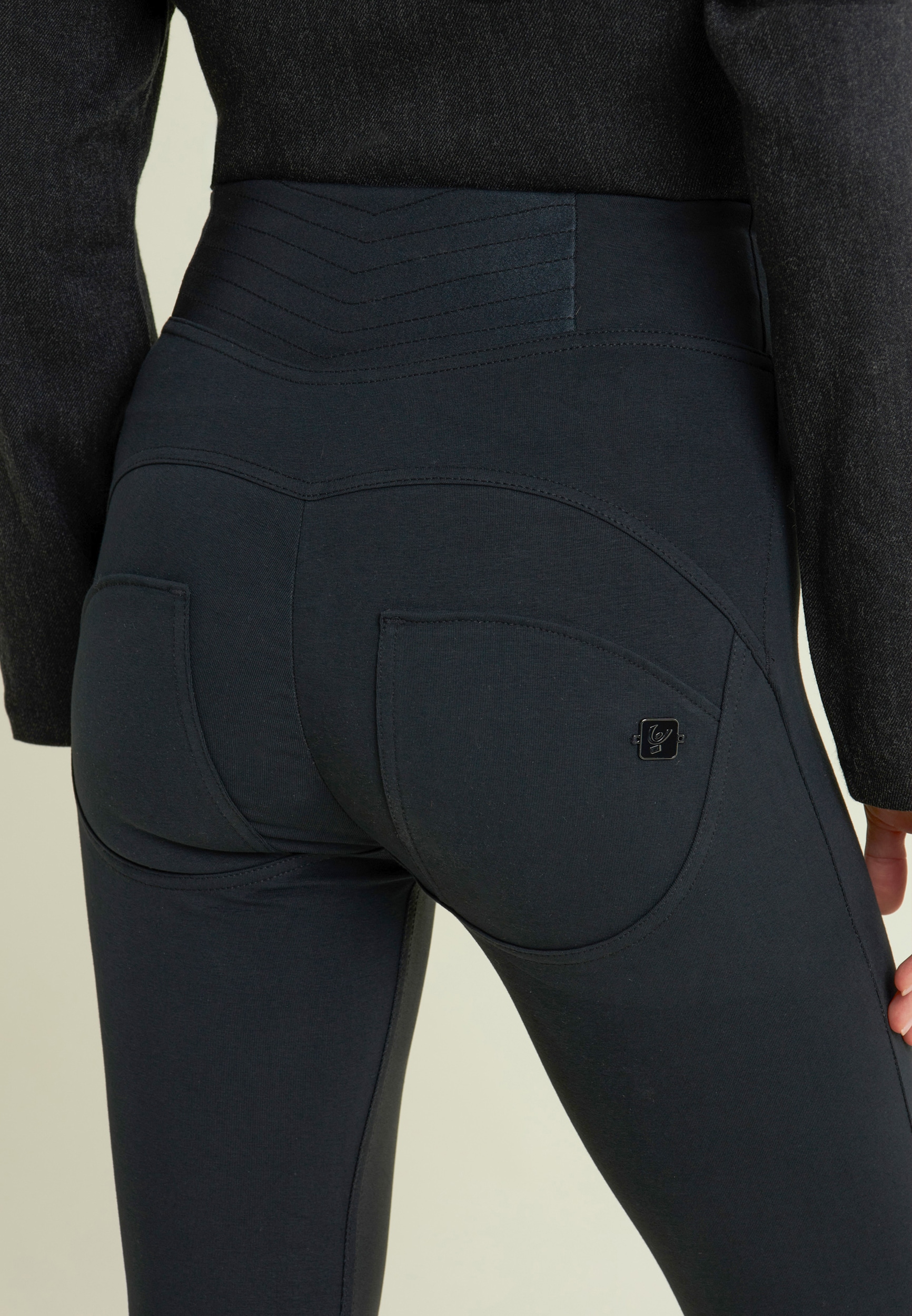 Freddy Jeansjeggings »WRUP HIGH WAIST SUPERSKINNY 7/8tel«, mit Lifting & Shaping Effekt
