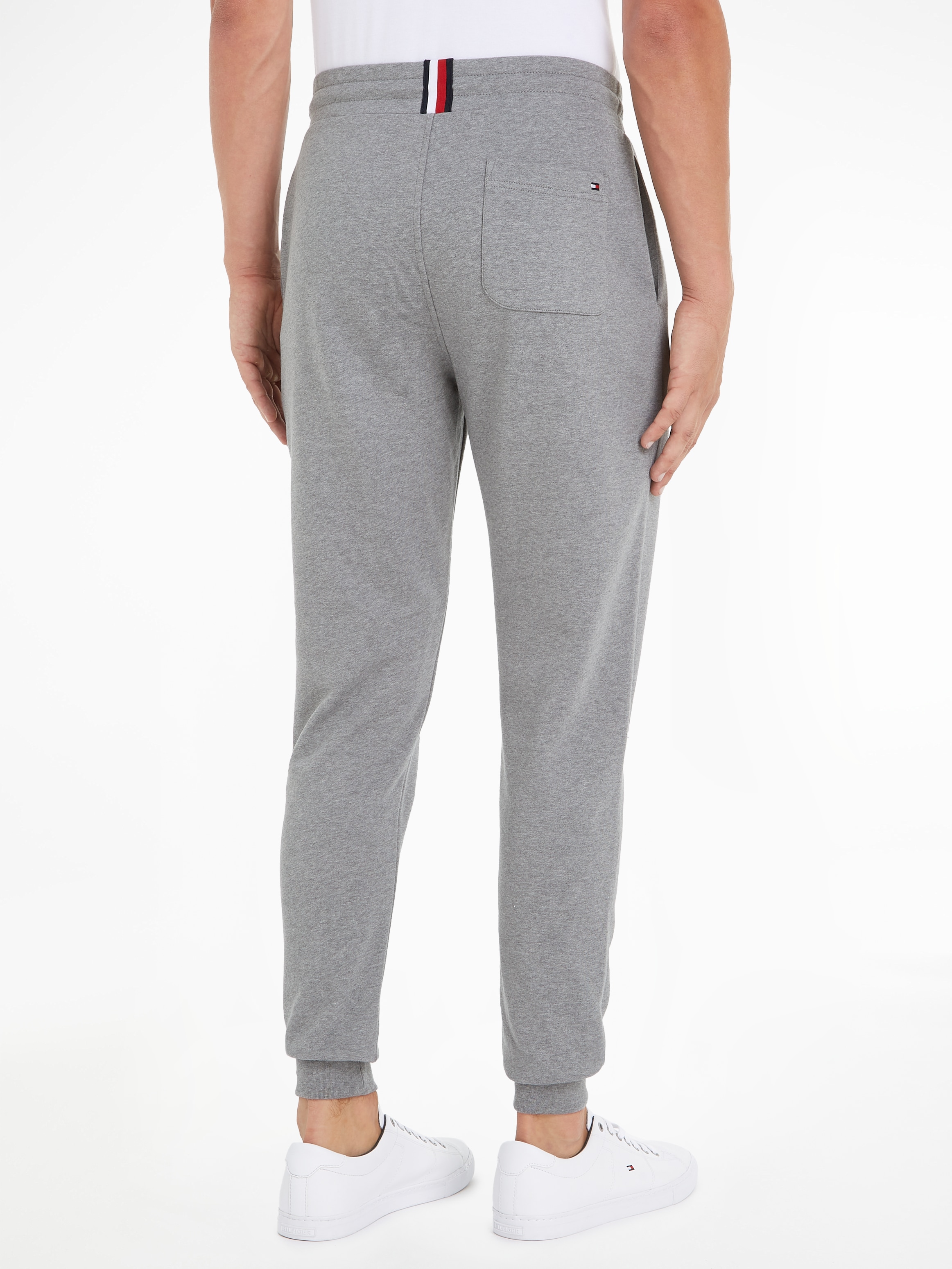 Tommy Hilfiger Sweathose »BASIC BRANDED SWEATPANTS«, mit großem Tommy Hilfiger Schriftzug