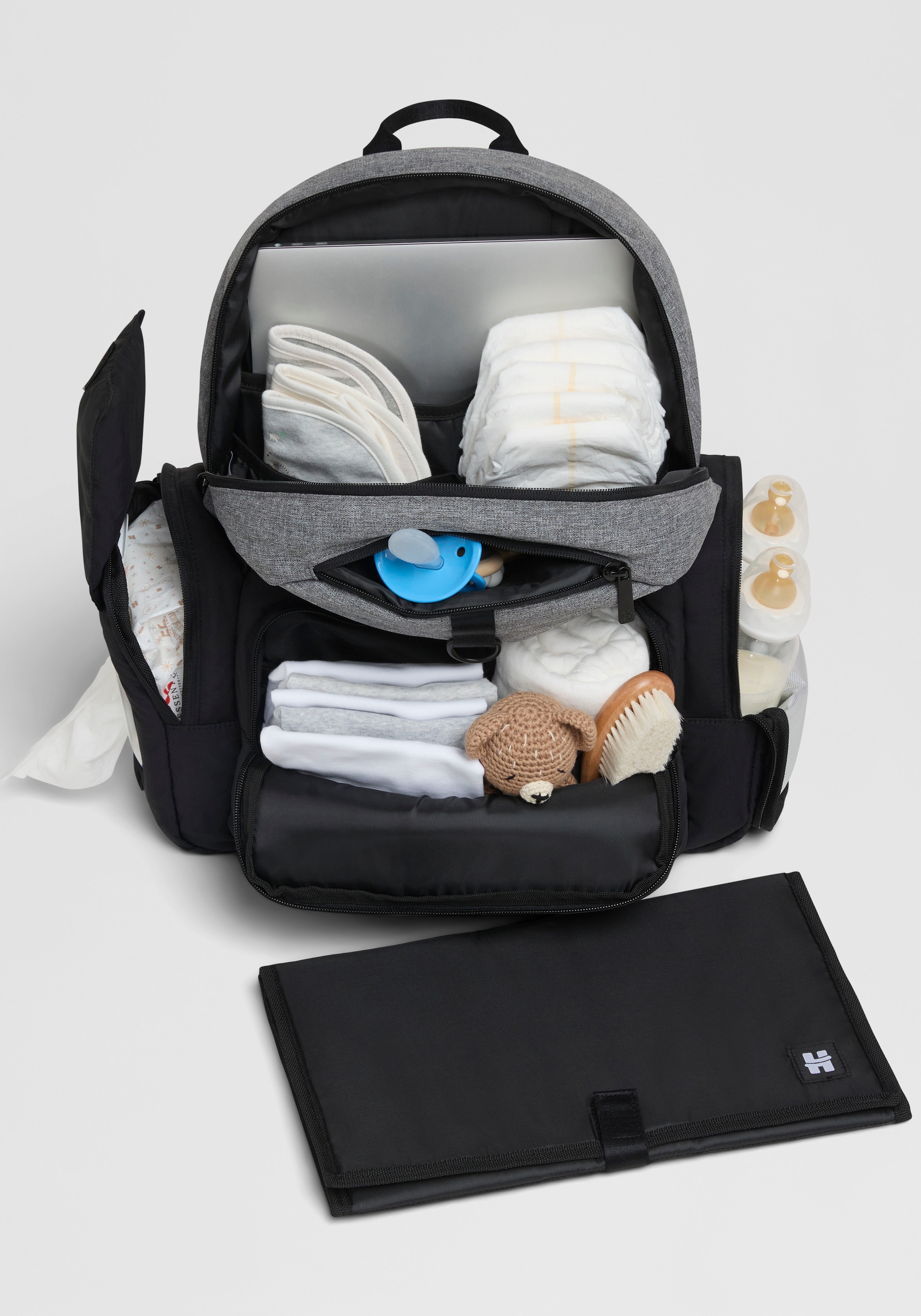 HUGGIES babywear Wickeltasche, inklusive Wickelunterlage, ohne abgebildete Accessories