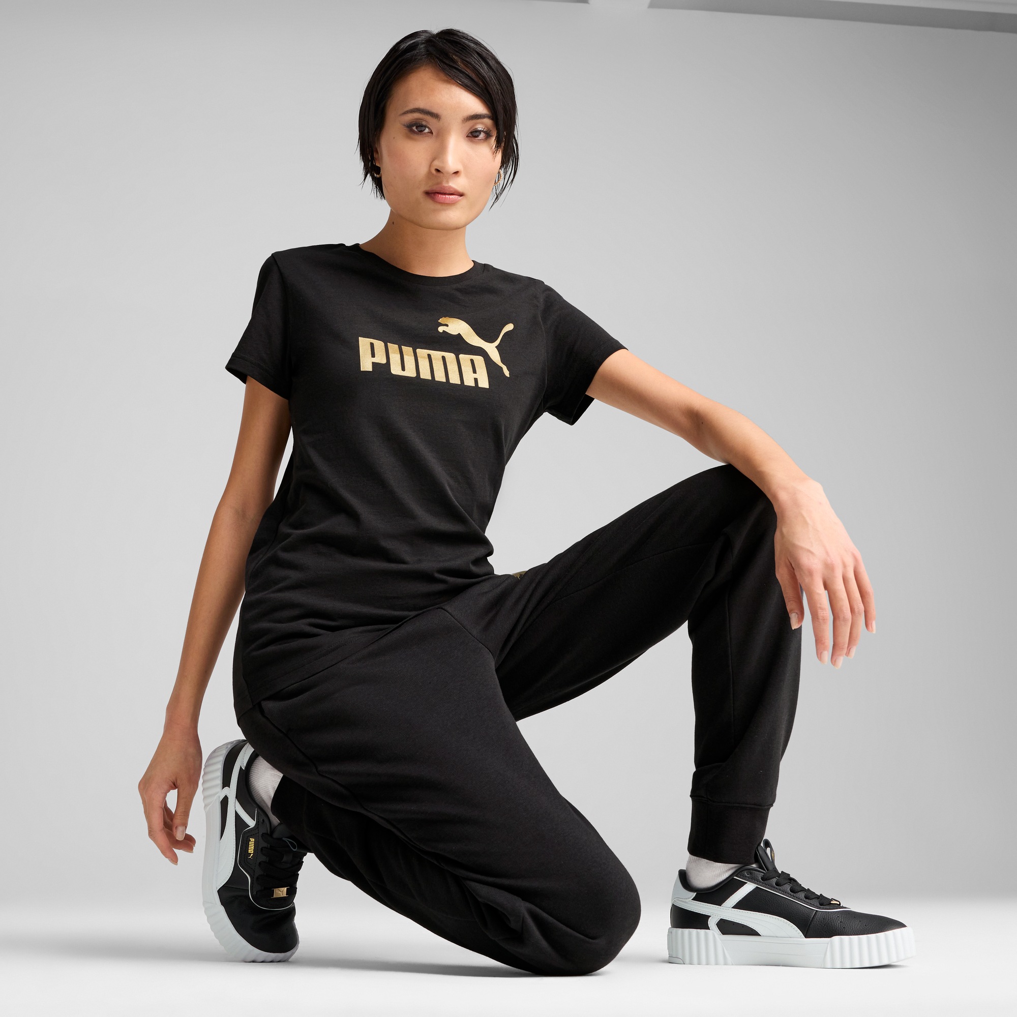 PUMA T-Shirt »ESS NO. 1 LOGO METALLIC TEE« Regular Fit, Kurzarm, Rundhalsausschnitt